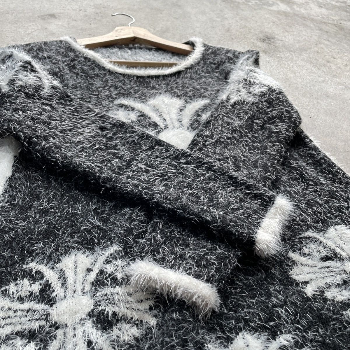 Aran Isles Knitwear ⚡️Japanese Vintage Black/White Mohair Shag Shaggy Knitwear Size S / US 4 / IT 40 - 3 Thumbnail