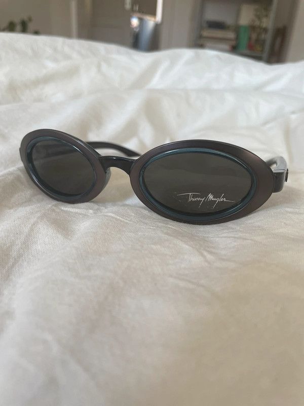 Thierry Mugler Vintage Thierry Mugler oval shape sunglasses Size ONE SIZE - 5 Thumbnail