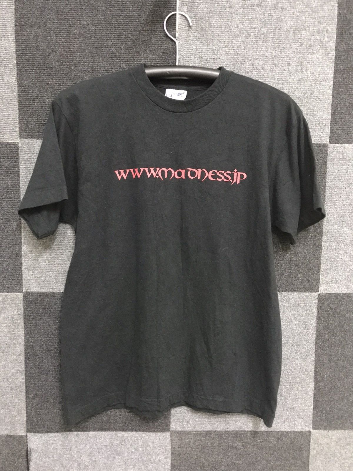 Band Tees madness Japan Shirt Size US S / EU 44-46 / 1 - 2 Thumbnail