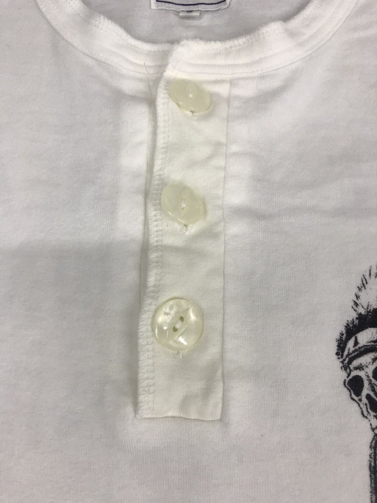 Japanese Brand Acoustic Half Button Tee American Native Size XS / US 0-2 / IT 36-38 - 8 Thumbnail