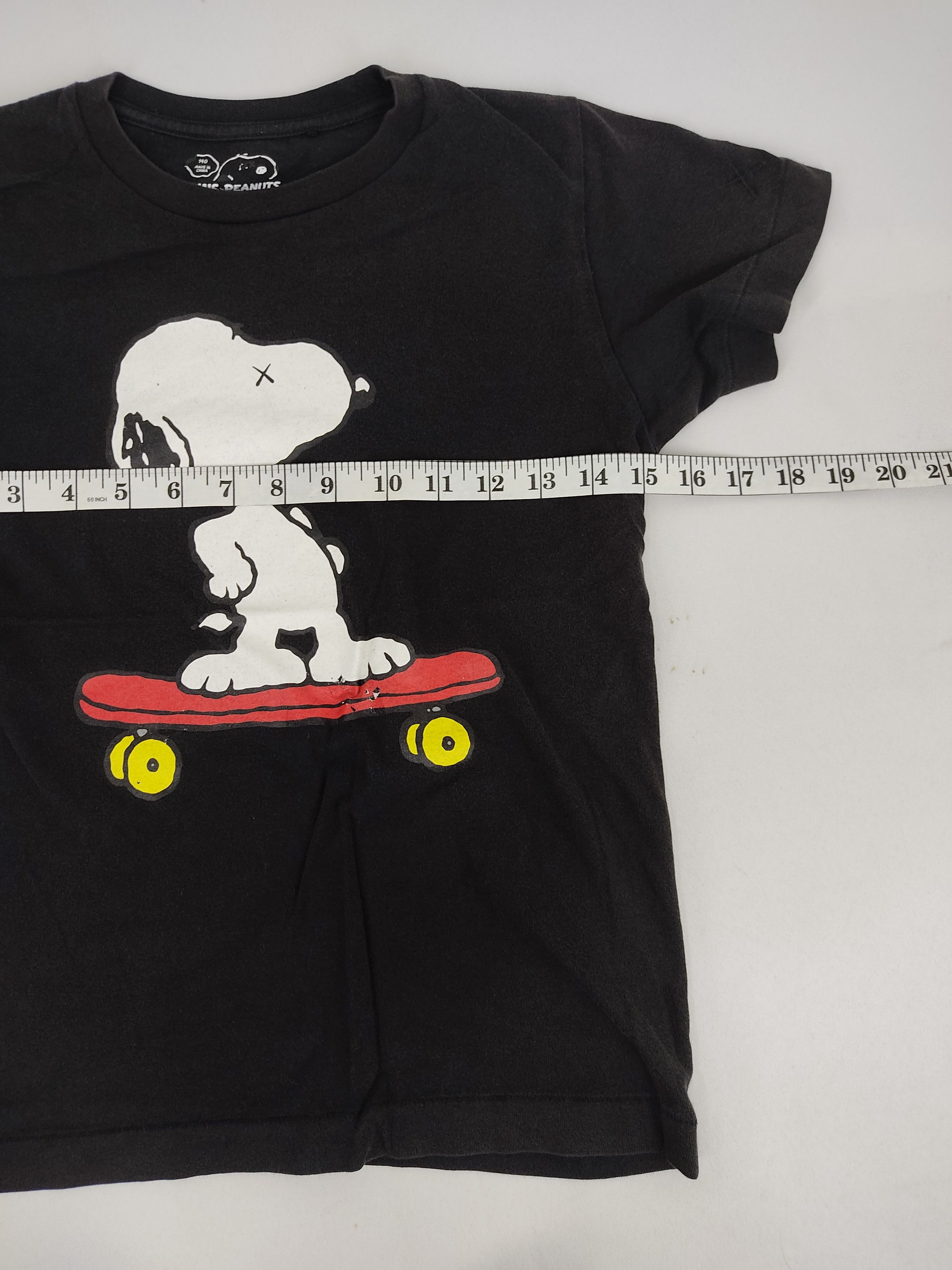 Kaws Vintage Snoopy Peanuts X Kaws Big Cartoon Character Tee Size XXS / US 00 / IT 34 - 7 Thumbnail