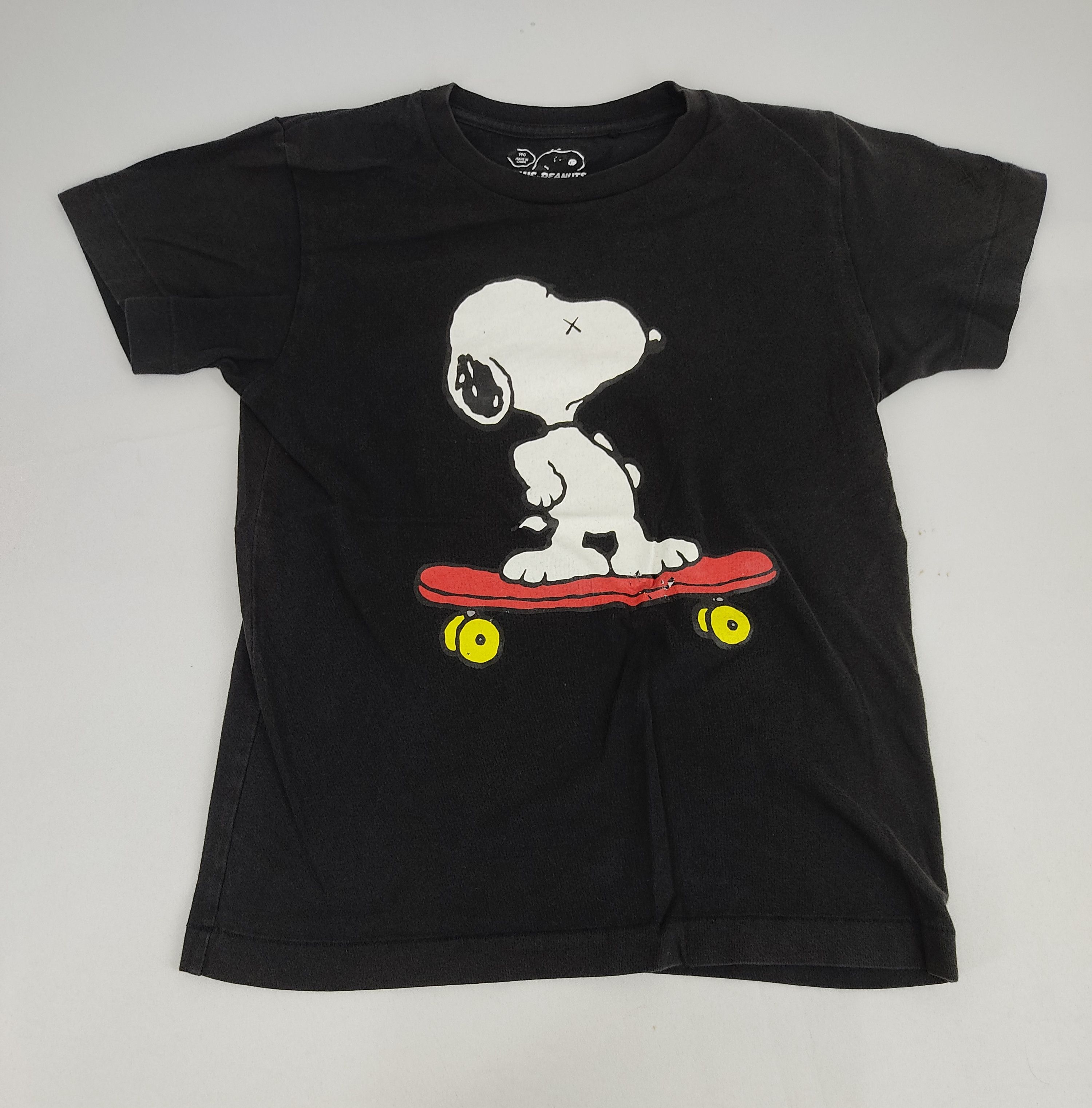 Kaws Vintage Snoopy Peanuts X Kaws Big Cartoon Character Tee Size XXS / US 00 / IT 34 - 1 Thumbnail