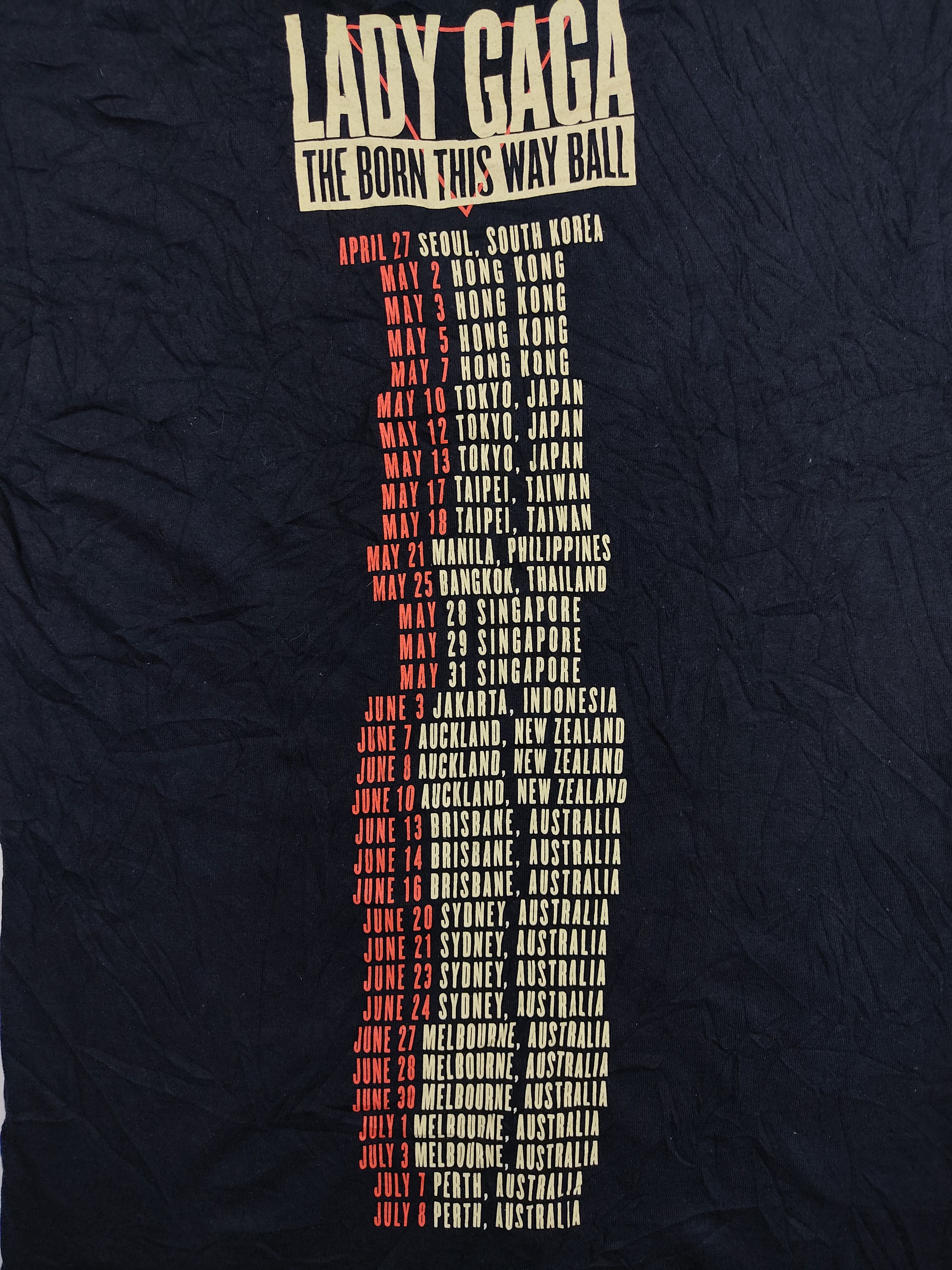 Band Tees Lady Gaga The Born This Way Ball World Tour Crop Made Tee Size S / US 4 / IT 40 - 4 Thumbnail