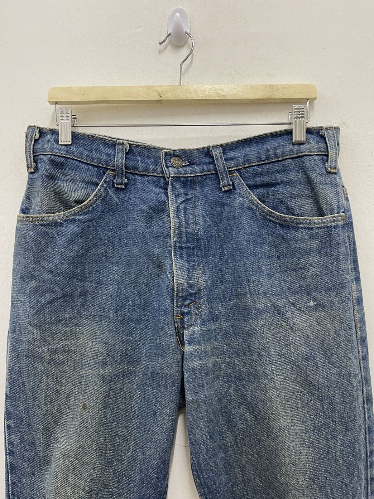 Levi's Vintage Clothing Rare Vintage LEVIS x JOHN’S SURF Orange Tag Denim Jeans Size US 32 / EU 48 - 6 Thumbnail