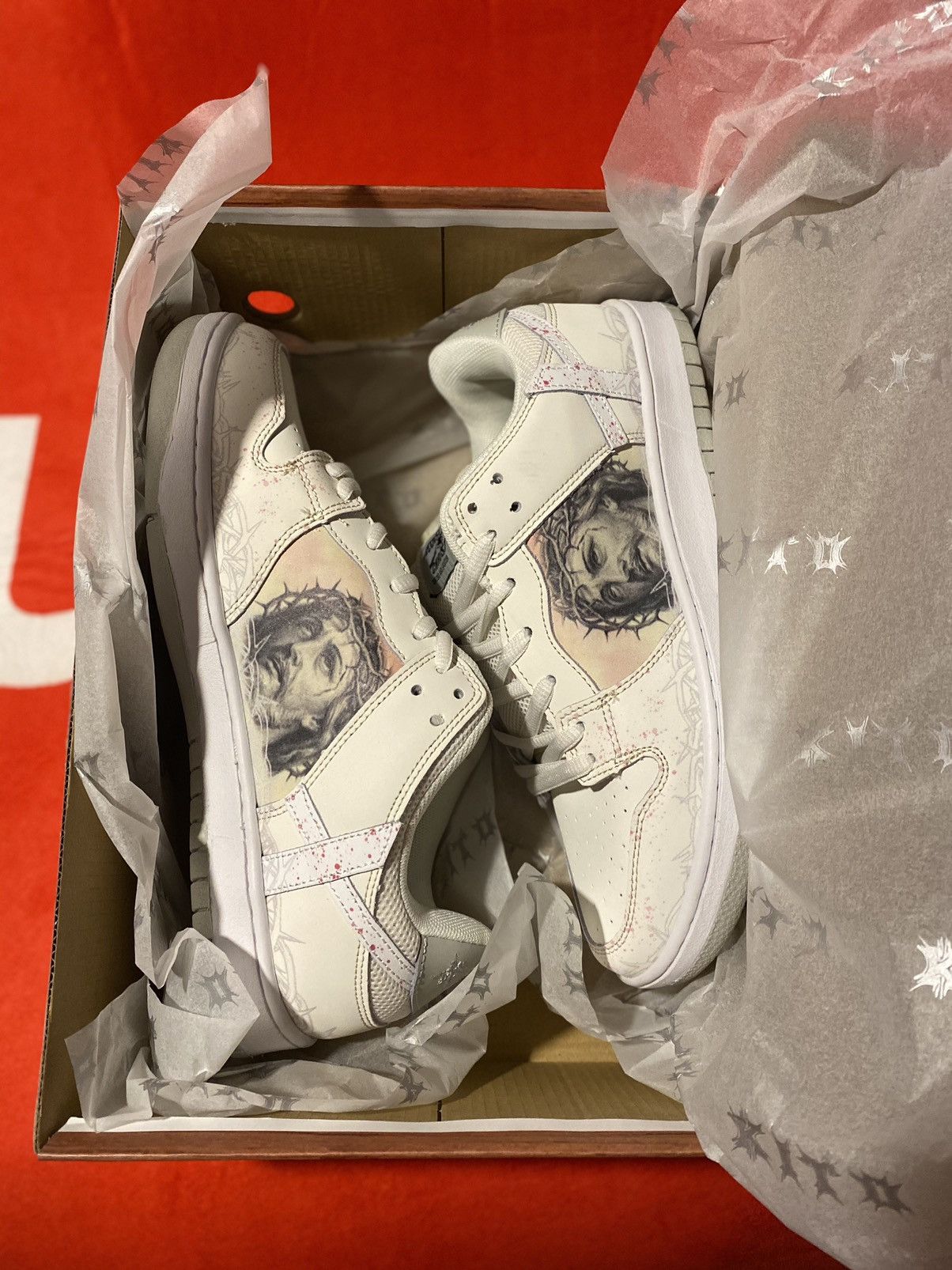 Other Kito Wares “Passion Of Christ” ✝️ SB Dunks 👟 Size US 9.5 / EU 42-43 - 4 Thumbnail