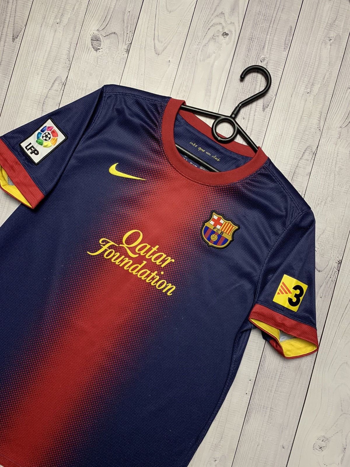 Vintage Vintage Nike Barcelona 10 Messi soccer jersey size Xs Size US XS / EU 42 / 0 - 3 Thumbnail