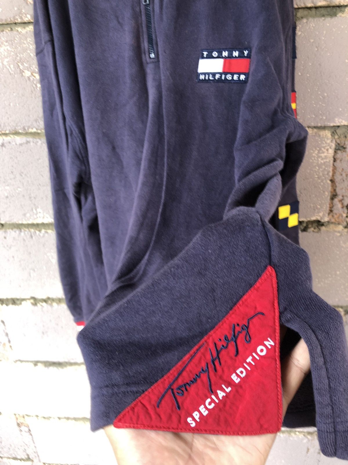 Tommy Hilfiger Rare Vintage TOMMY HILFIGER Sailing Gear Special Edition Size US L / EU 52-54 / 3 - 4 Thumbnail
