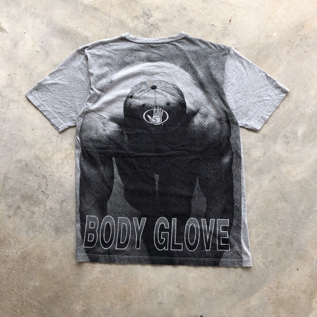 BODY GLOVE Rare Backprint Design T-Shirt