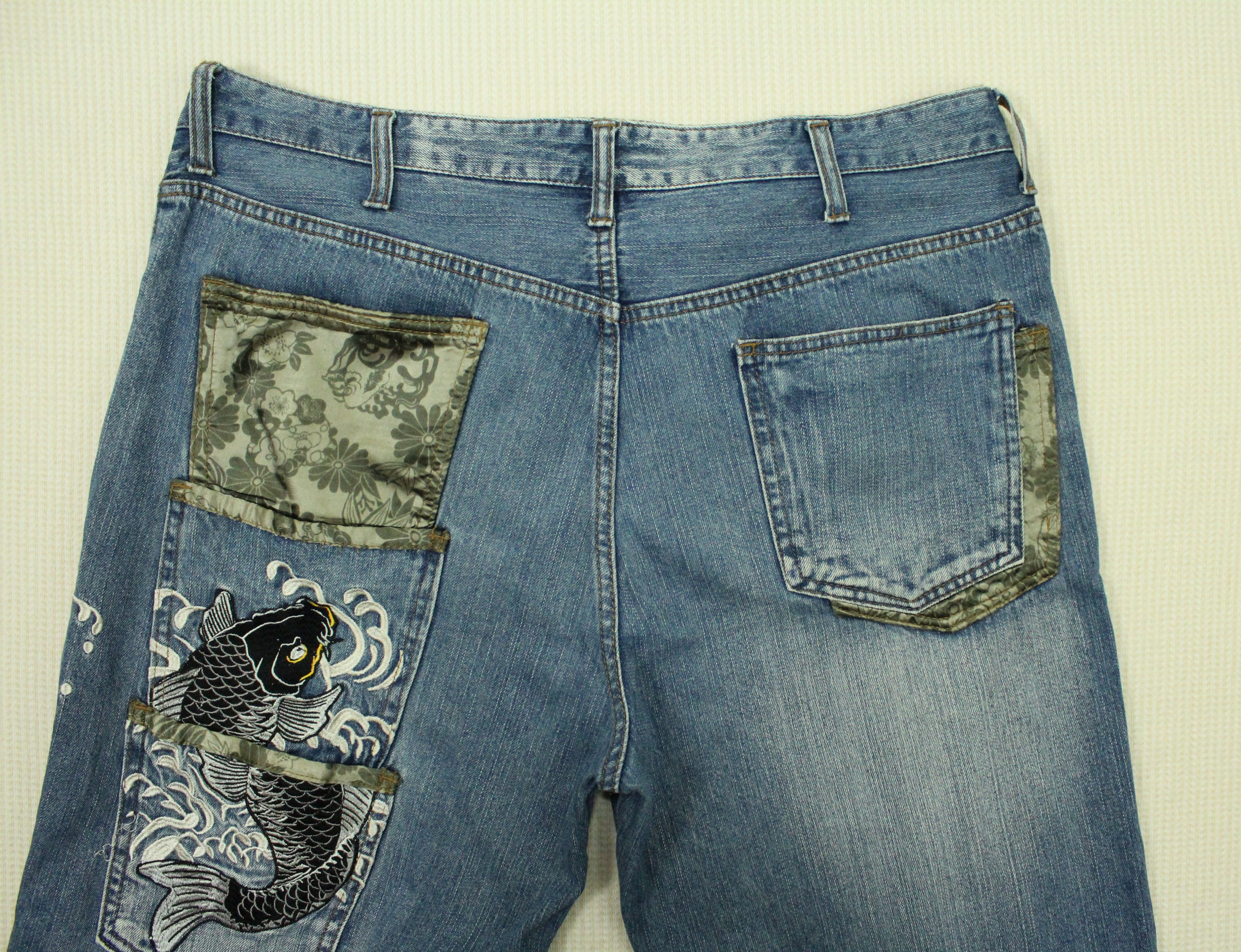 Japanese Brand KOI FISH Denim HANDCRAFTED DENIM Embroidered Multi Pocket Size US 38 / EU 54 - 5 Thumbnail