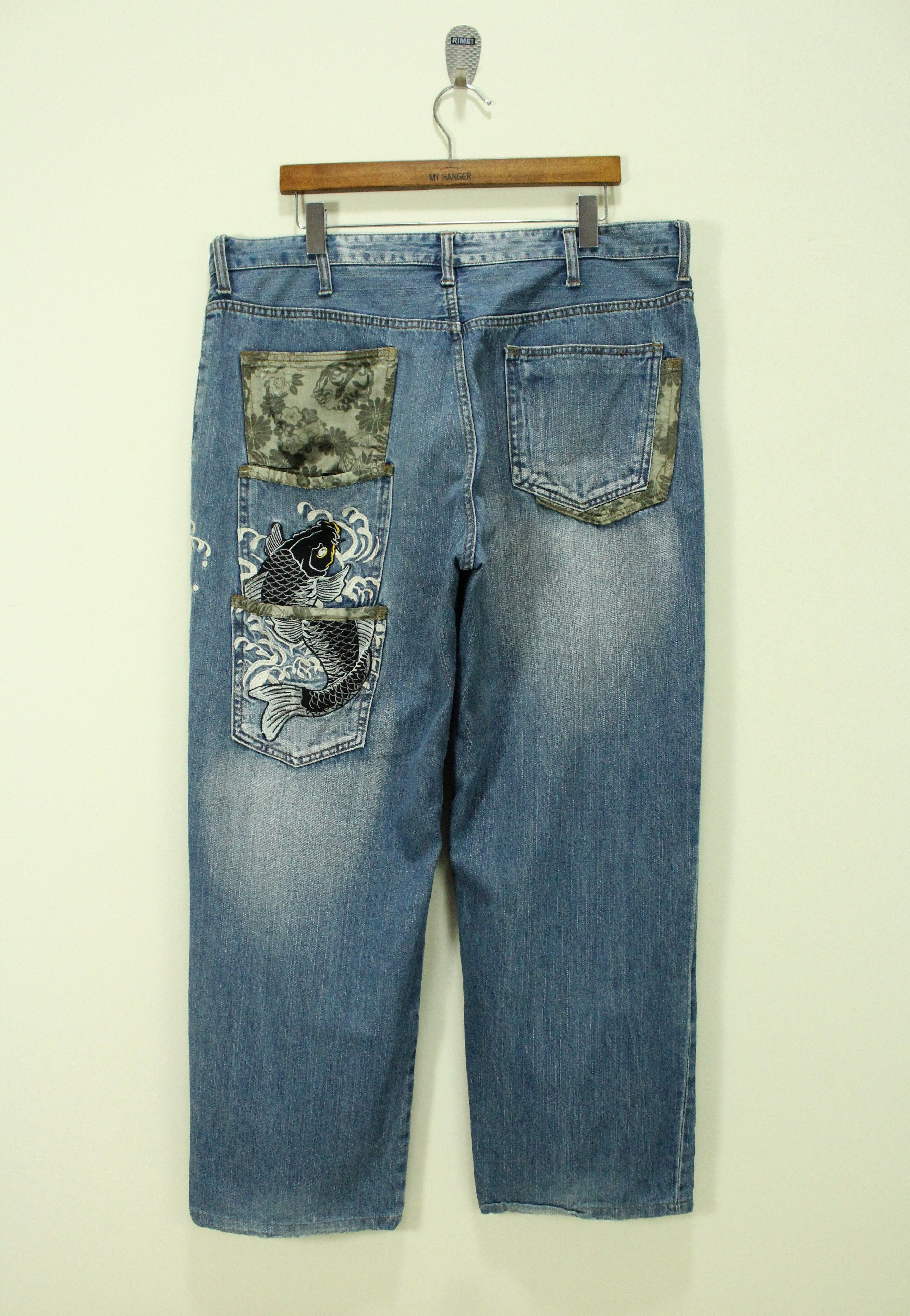 Japanese Brand KOI FISH Denim HANDCRAFTED DENIM Embroidered Multi Pocket Size US 38 / EU 54 - 1 Thumbnail