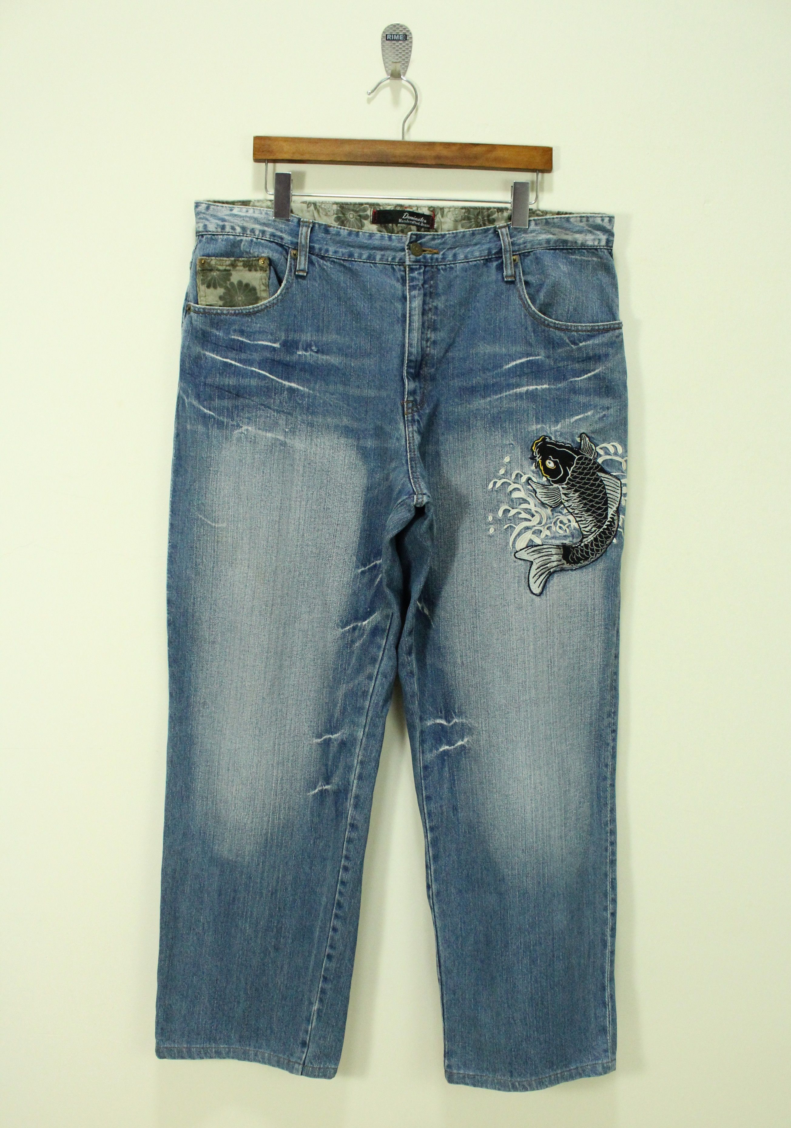 Japanese Brand KOI FISH Denim HANDCRAFTED DENIM Embroidered Multi Pocket Size US 38 / EU 54 - 2 Thumbnail