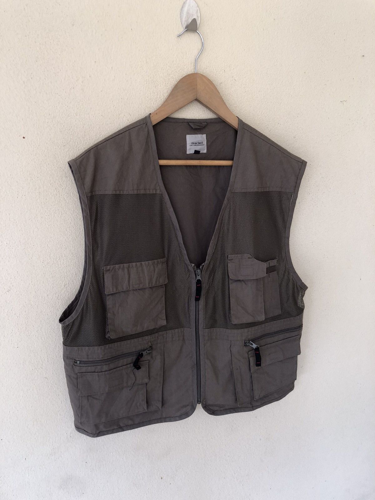 Japanese Brand 🔥rare Grow sord hunting vest Size US L / EU 52-54 / 3 - 4 Thumbnail