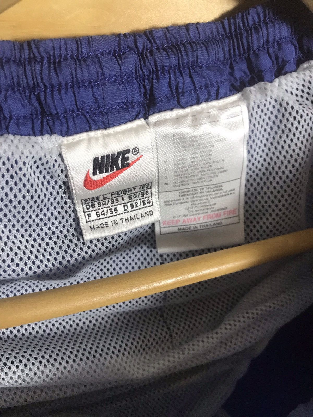 Vintage Vintage 90s Nike shorts Size US 34 / EU 50 - 11 Thumbnail
