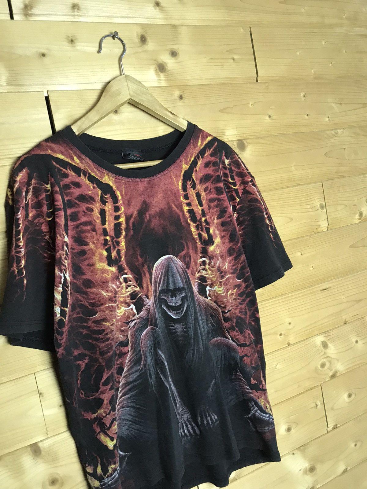 Vintage Vintage Spiral skull over print t-shirt Size US L / EU 52-54 / 3 - 3 Thumbnail