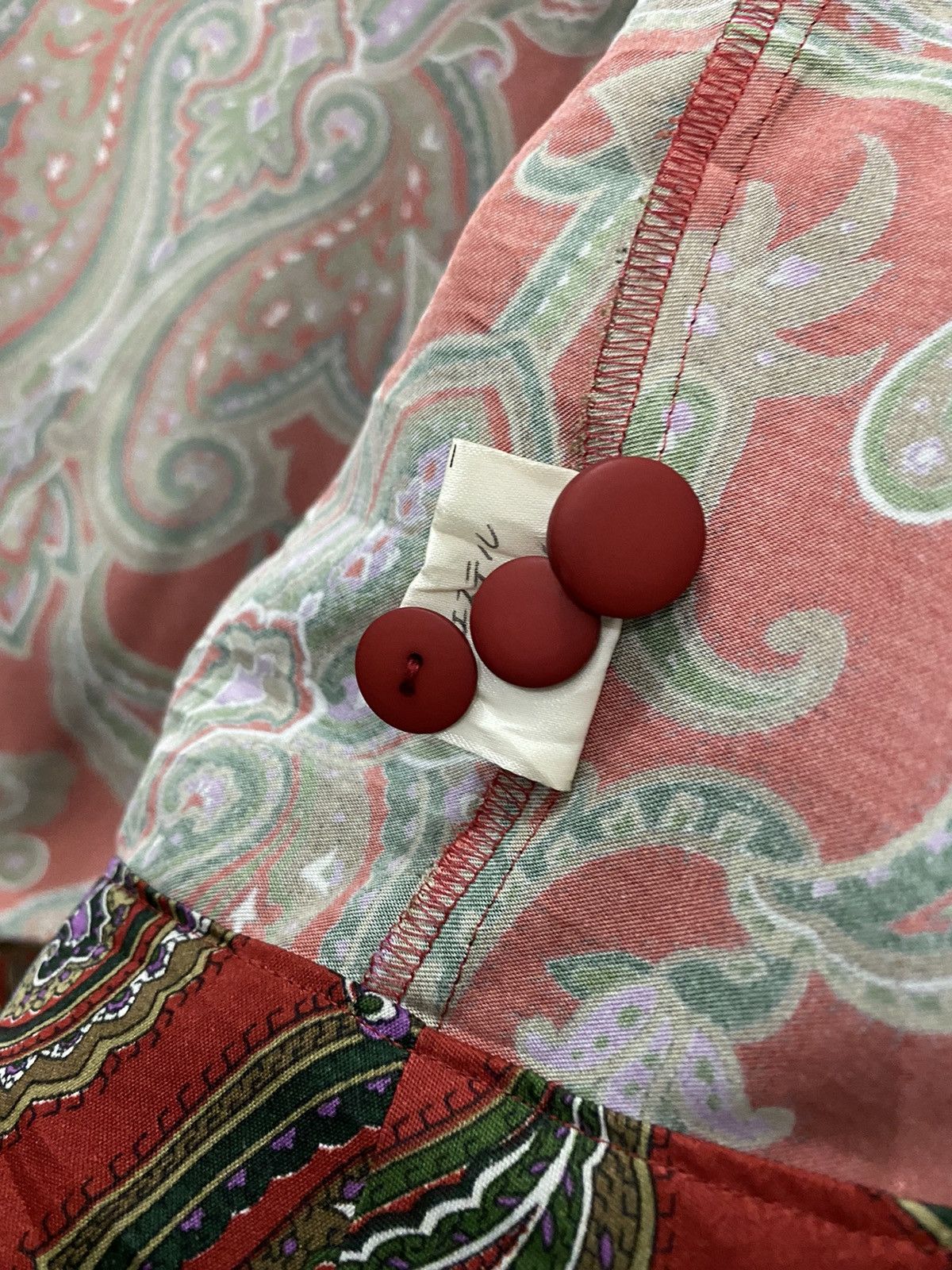 Pierre Balmain Vintage pierre balmain polyester crop cardigan jacket Size US S / EU 44-46 / 1 - 10 Thumbnail