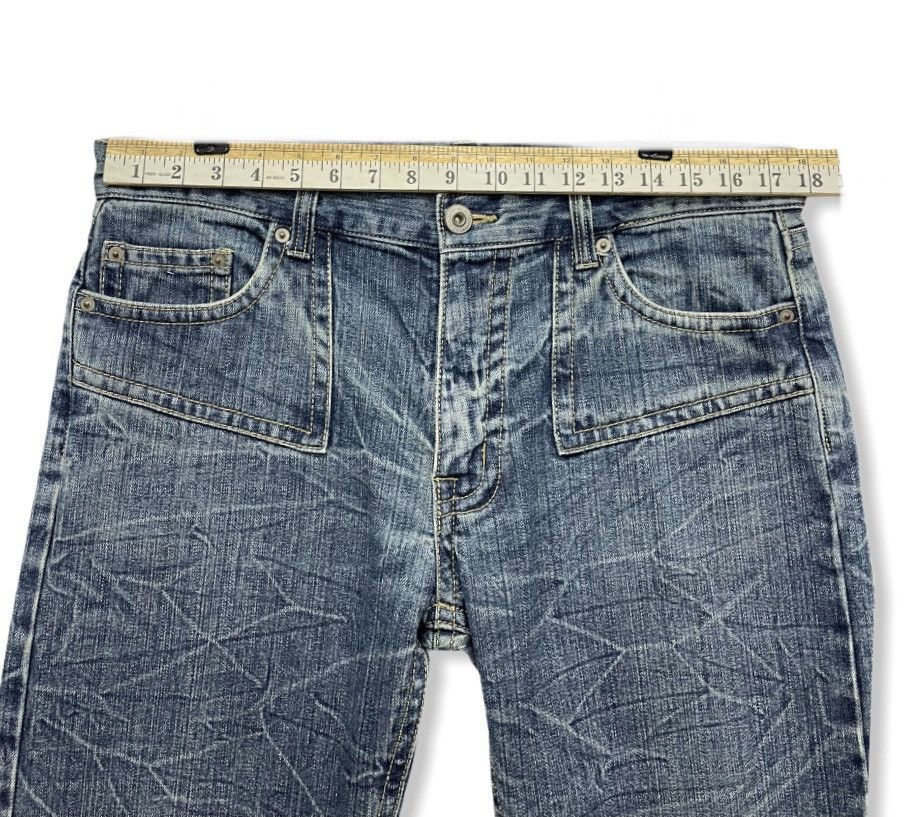 Japanese Brand RARE! BACK & FORTH Stylish Selection Angel Wings Shorts Size US 34 / EU 50 - 7 Thumbnail