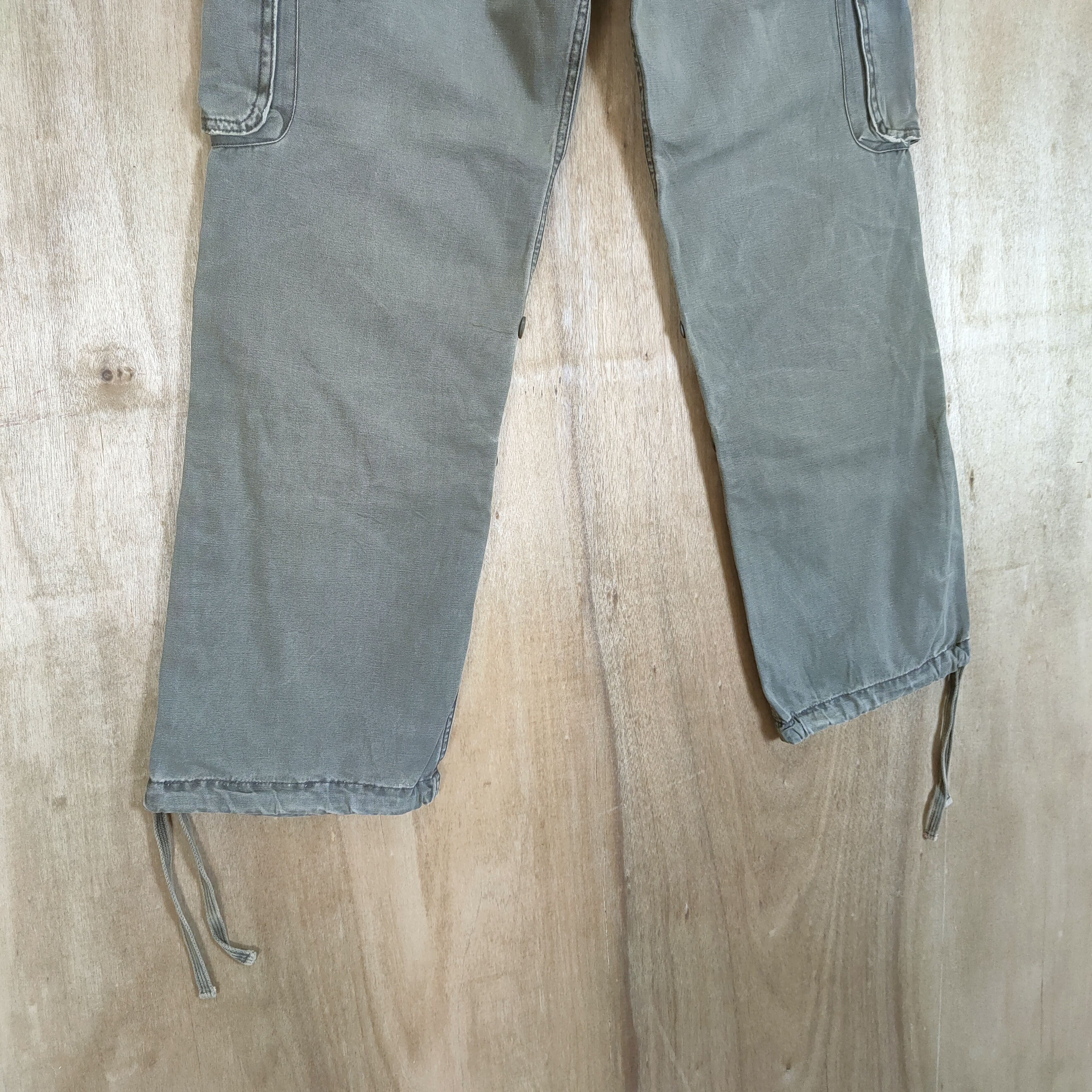 Japanese Brand VINTAGE JAPANESE FADED BONDAGE CARGO PANTS Size US 30 / EU 46 - 8 Thumbnail
