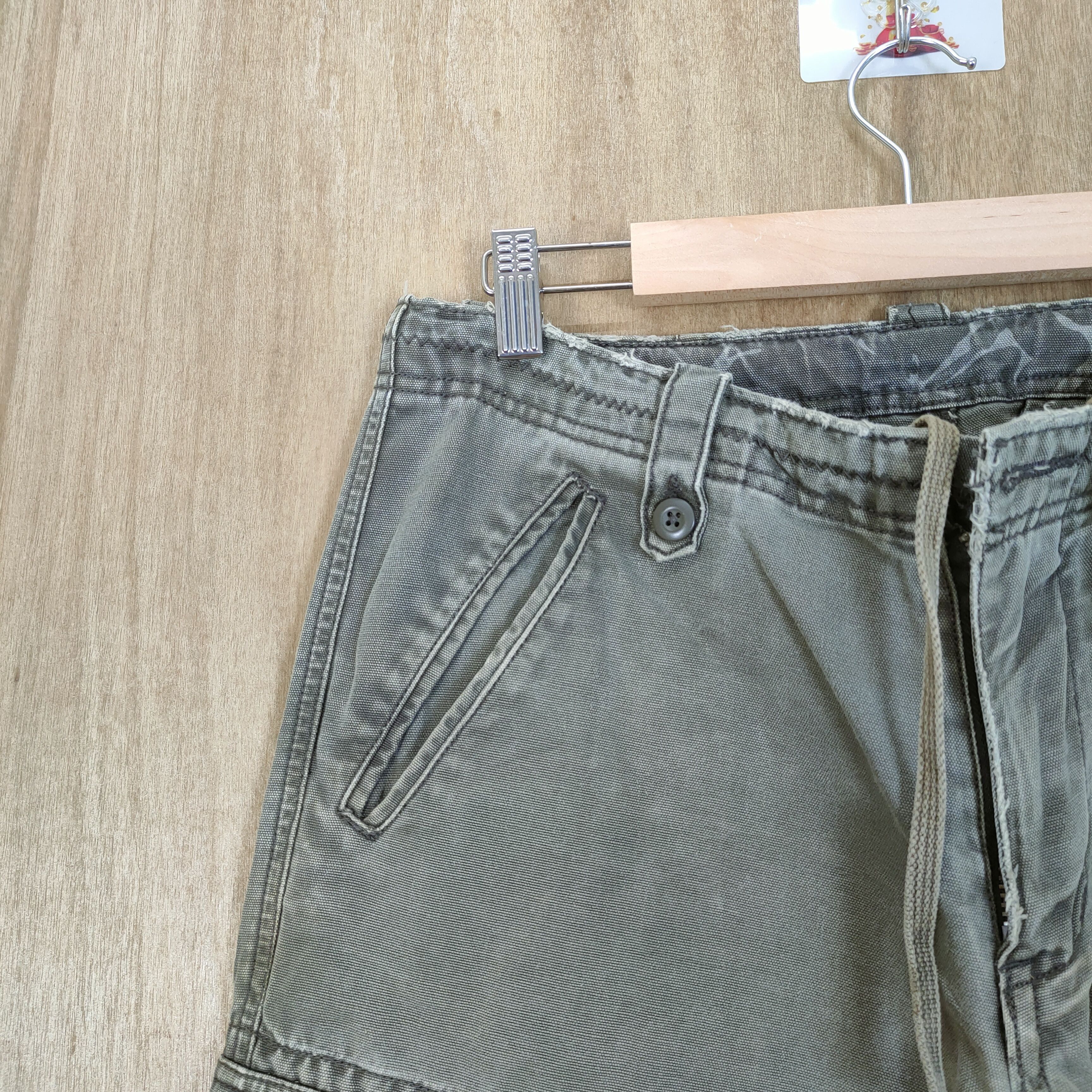 Japanese Brand VINTAGE JAPANESE FADED BONDAGE CARGO PANTS Size US 30 / EU 46 - 9 Thumbnail