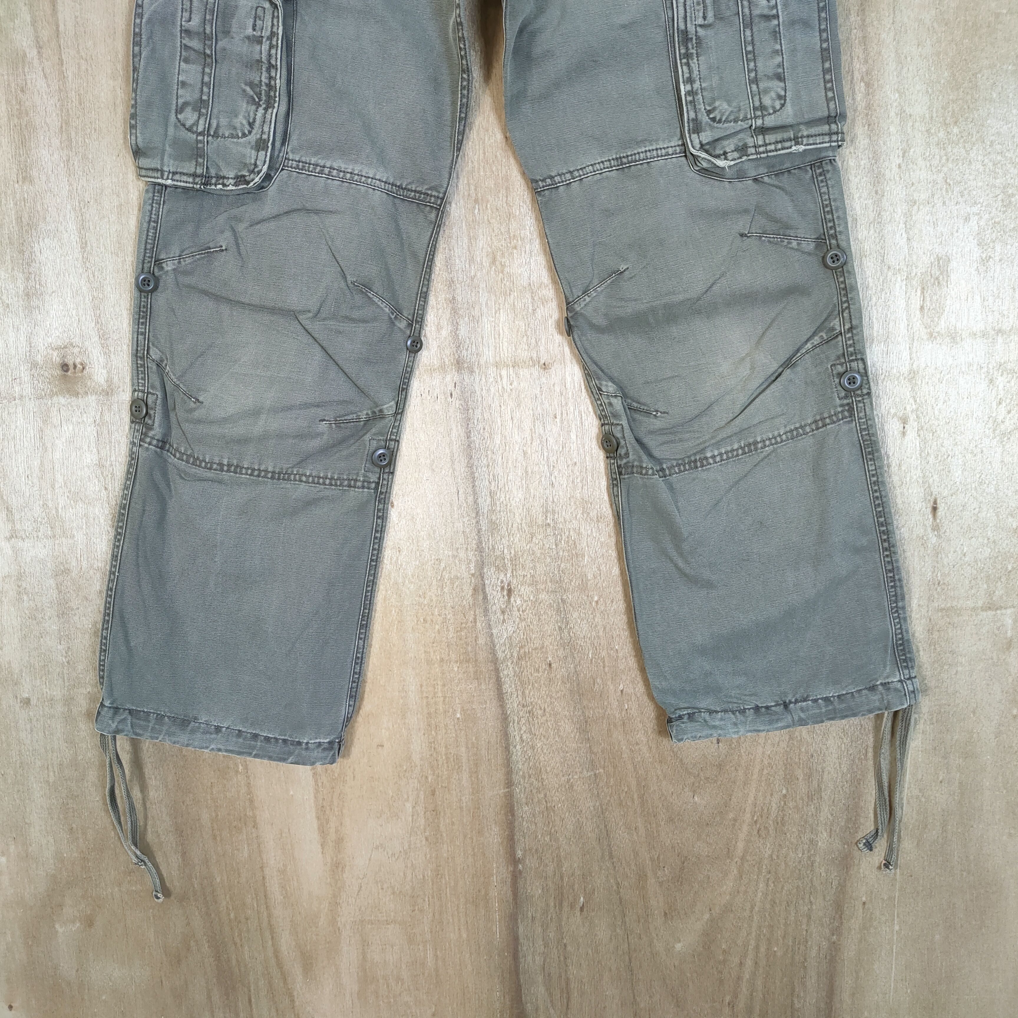 Japanese Brand VINTAGE JAPANESE FADED BONDAGE CARGO PANTS Size US 30 / EU 46 - 3 Thumbnail
