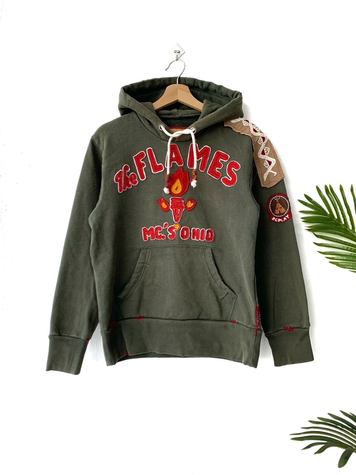 Designer Replay The Flames Mcs Onio Patch Embroidered Pullover Hoodie Size US S / EU 44-46 / 1 - 1 Thumbnail