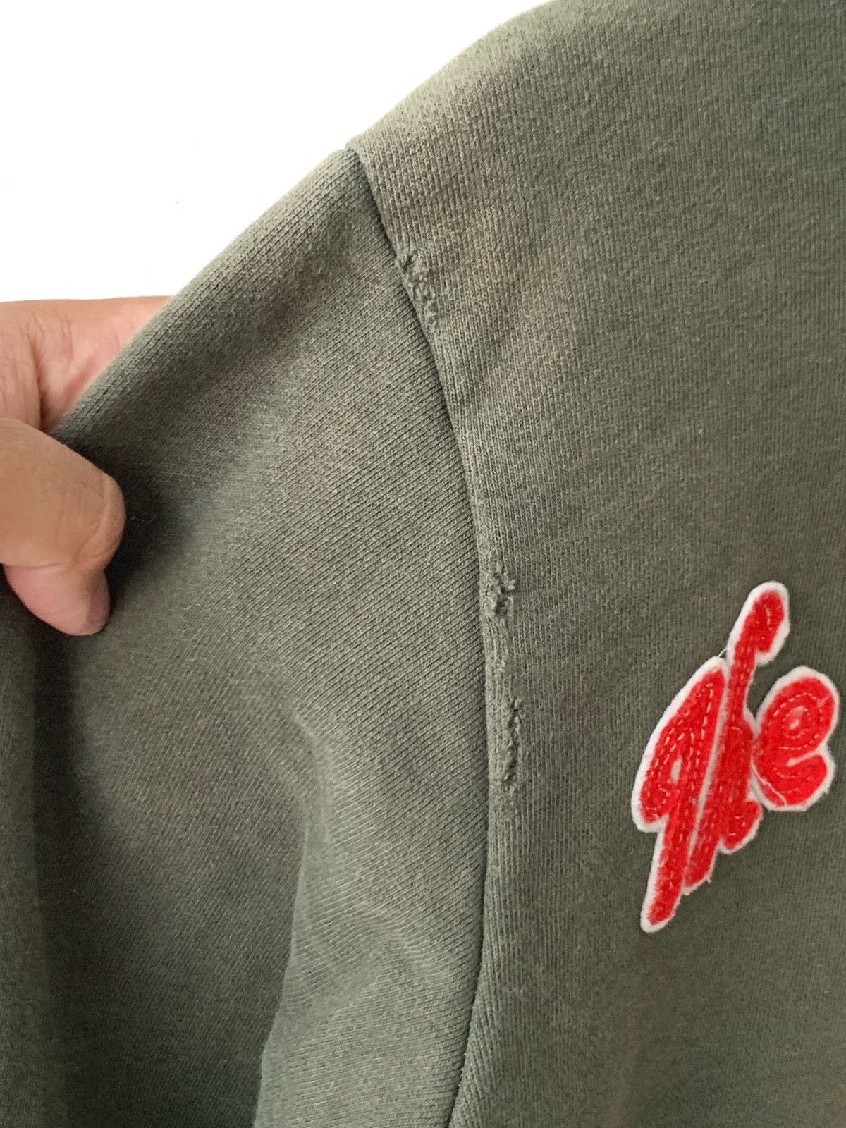 Designer Replay The Flames Mcs Onio Patch Embroidered Pullover Hoodie Size US S / EU 44-46 / 1 - 7 Thumbnail