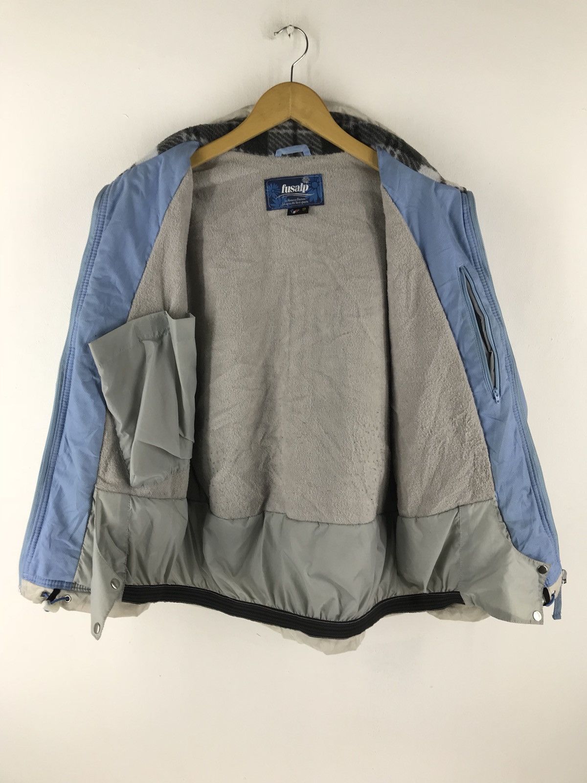 Fusalp FULSALP IN ANNECY FRANCE SHING IN THE BEST SPORT SKI JACKET Size ONE SIZE - 6 Thumbnail