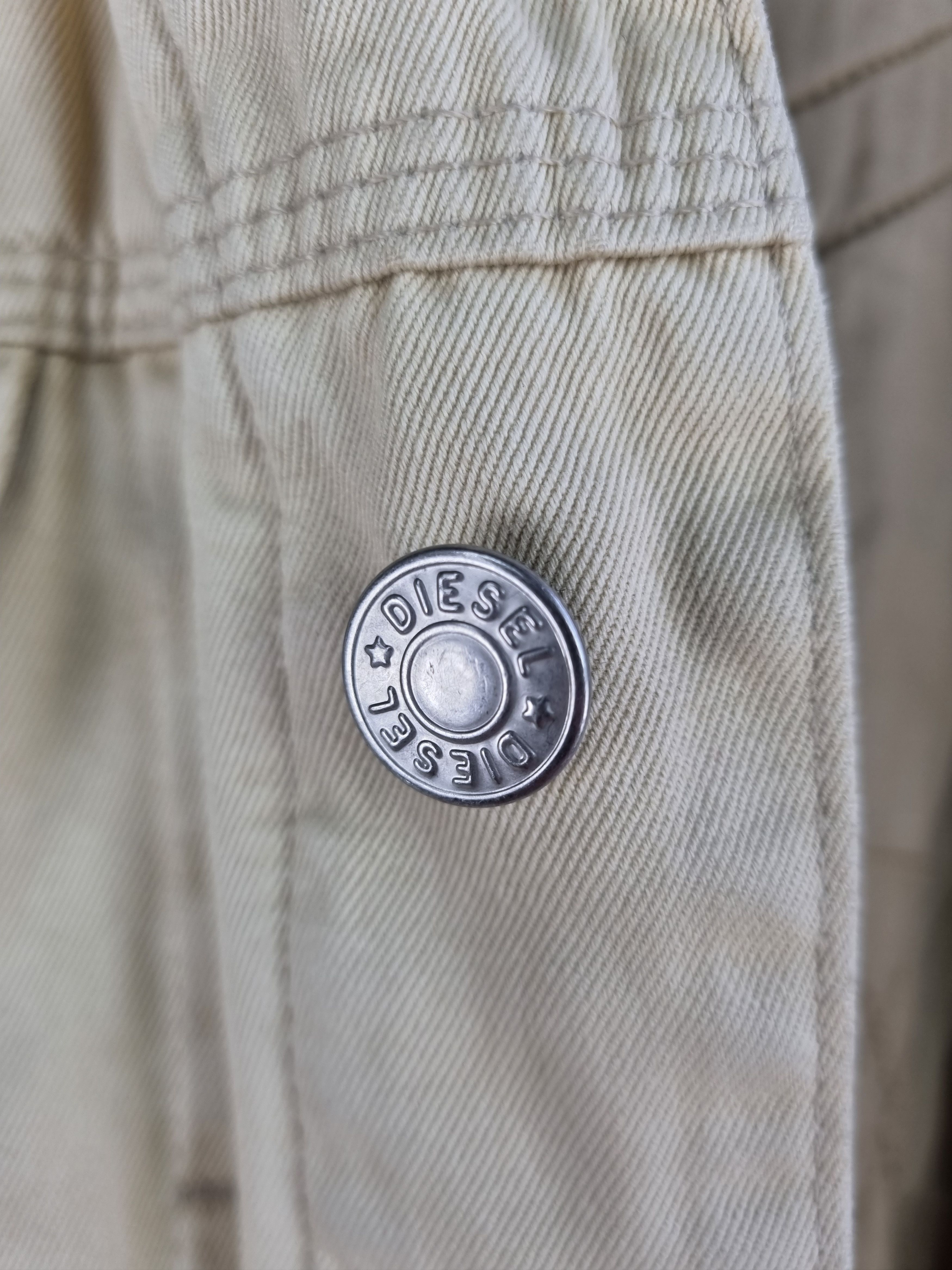 Diesel 90s DIESEL Industry Leather Collar Denim Trucker Jacket Size US L / EU 52-54 / 3 - 12 Thumbnail