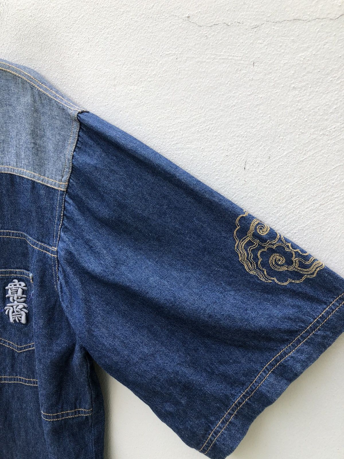 Kansai Yamamoto Vintage Kansai Man Embroidery Denim Shirt Size US L / EU 52-54 / 3 - 13 Thumbnail