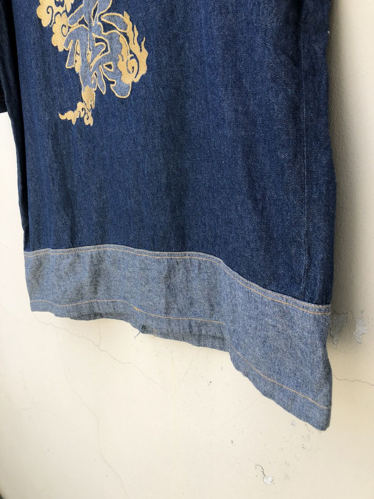 Kansai Yamamoto Vintage Kansai Man Embroidery Denim Shirt Size US L / EU 52-54 / 3 - 6 Thumbnail