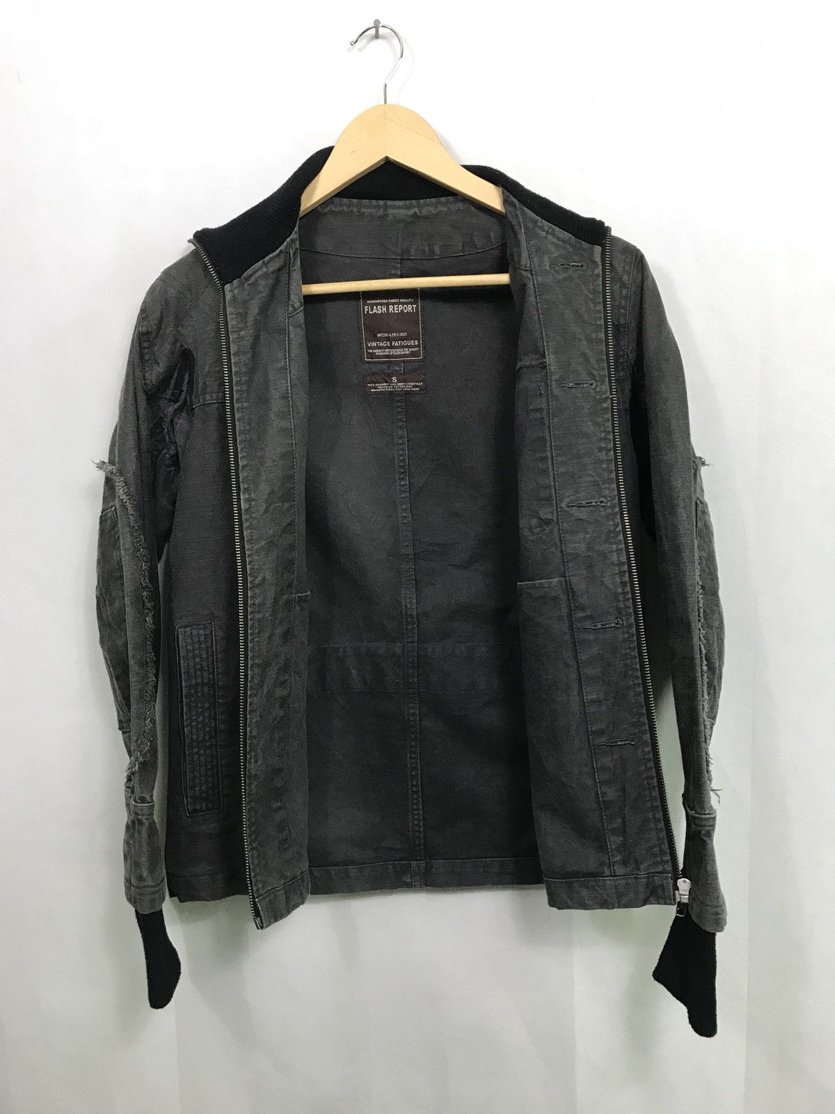 Japanese Brand Flash Report Vintage Fatigues Military Padded Jacket Size US S / EU 44-46 / 1 - 8 Thumbnail