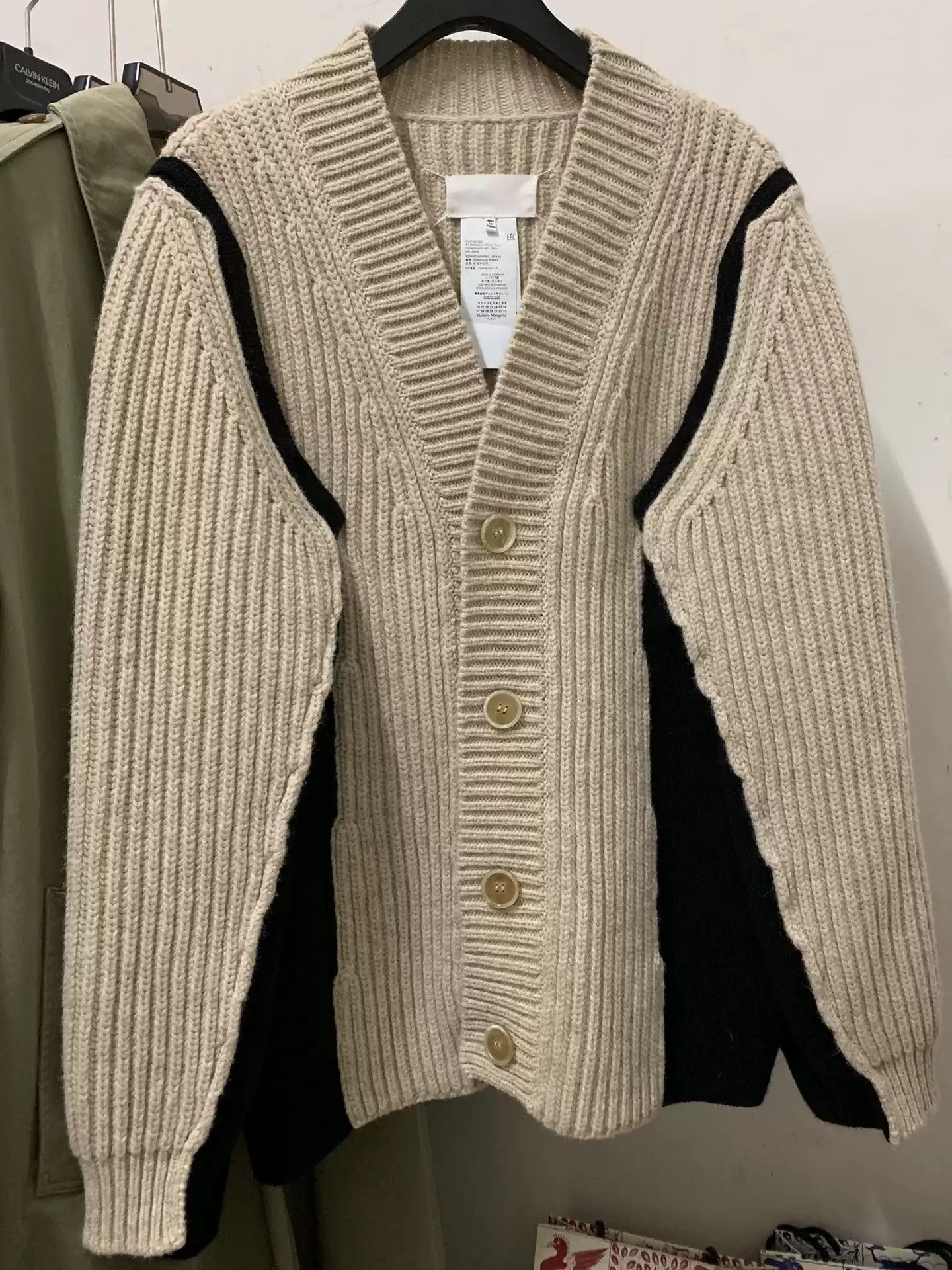 Maison Margiela AW19 SHOW PURE WOOL PATCHWORK SWEATER JACKET Size XS / US 0-2 / IT 36-38 - 1 Thumbnail