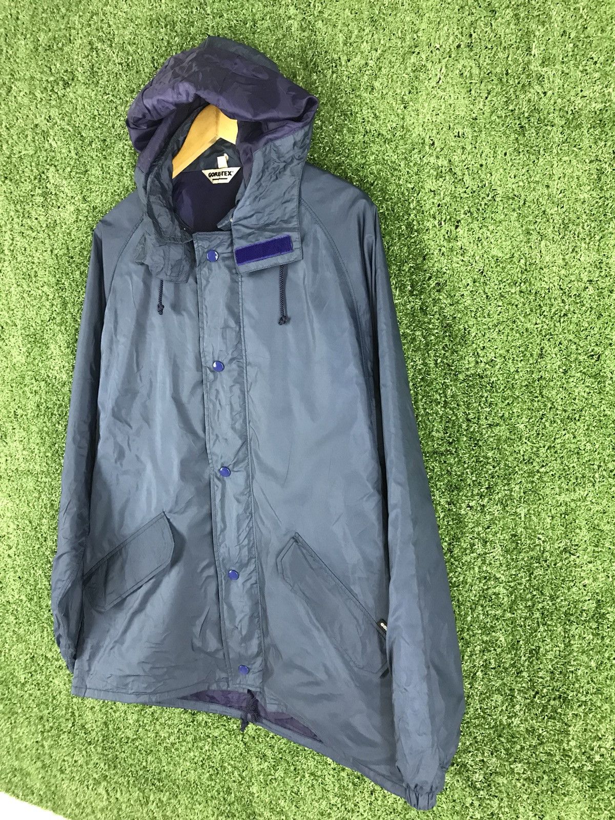 Goretex × Japanese Brand × Vintage 🔥💢 Vintage Goretex Hooded Light Jacket Size US L / EU 52-54 / 3 - 2 Thumbnail
