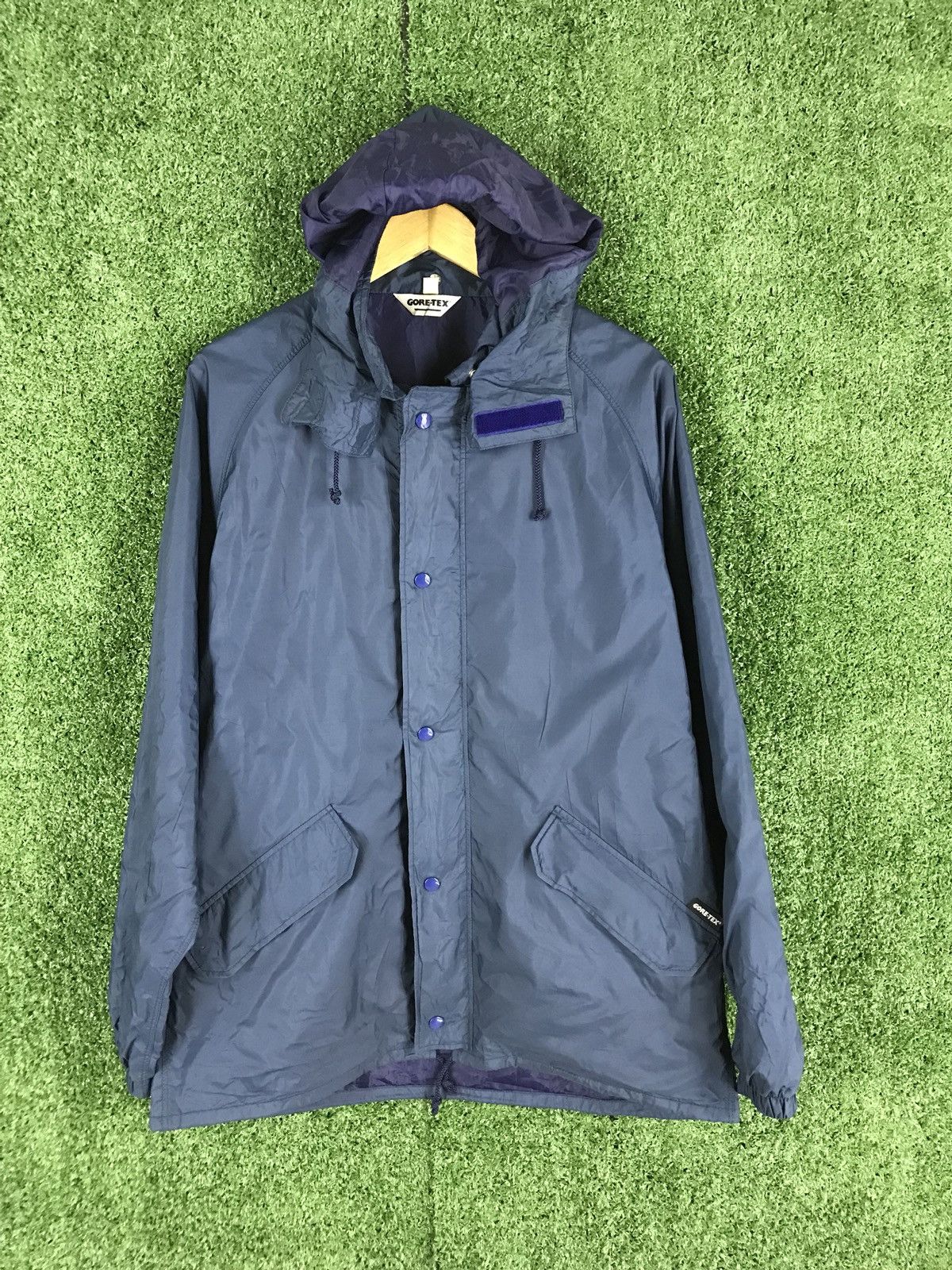 Goretex × Japanese Brand × Vintage 🔥💢 Vintage Goretex Hooded Light Jacket Size US L / EU 52-54 / 3 - 1 Thumbnail