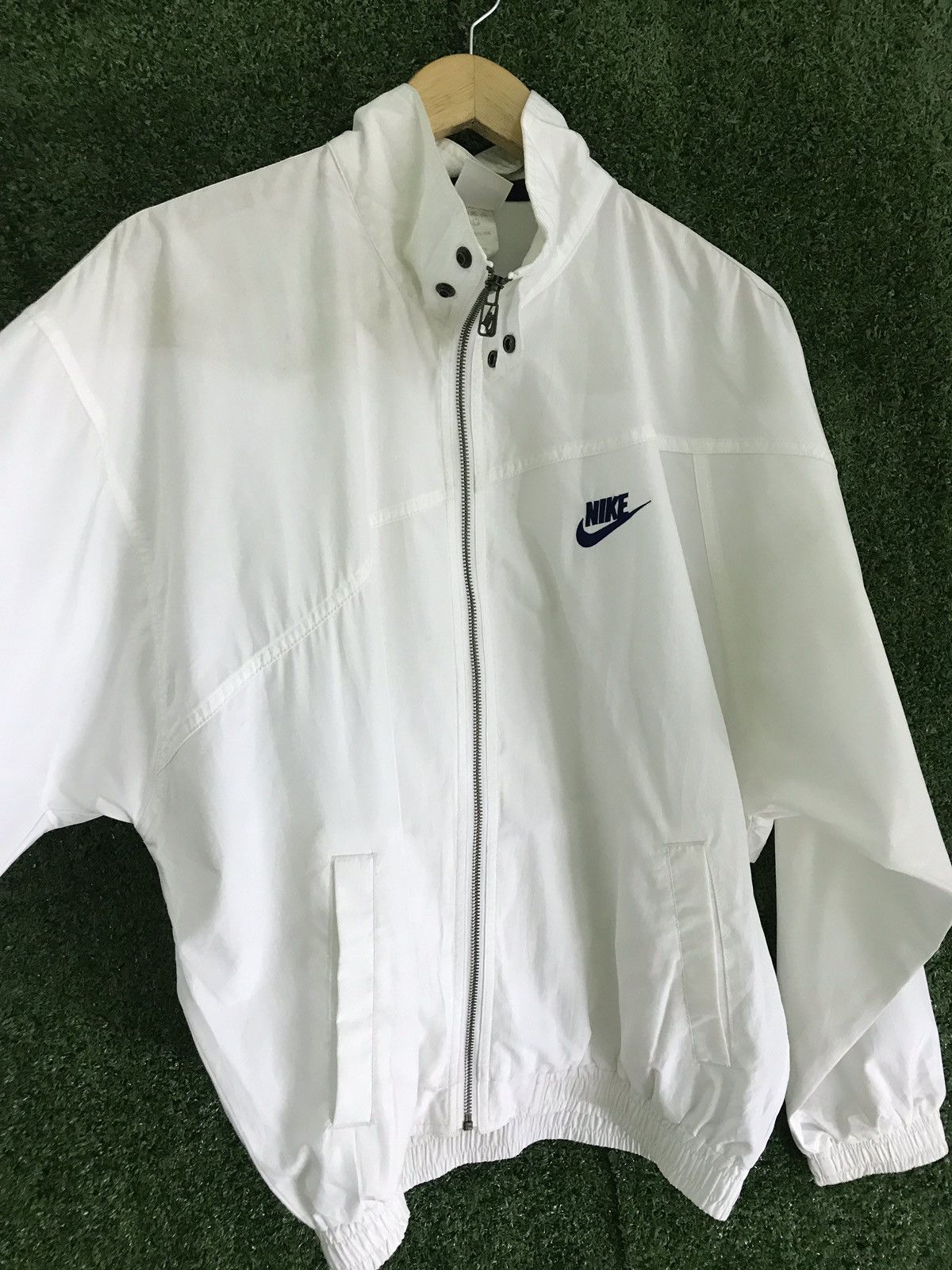 Nike × Vintage Vintage 90s Nike white Jacket Size US L / EU 52-54 / 3 - 6 Thumbnail