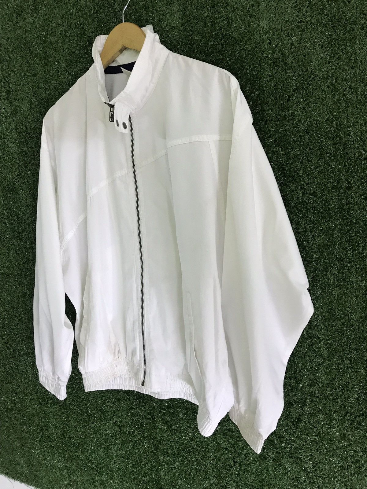 Nike × Vintage Vintage 90s Nike white Jacket Size US L / EU 52-54 / 3 - 2 Thumbnail