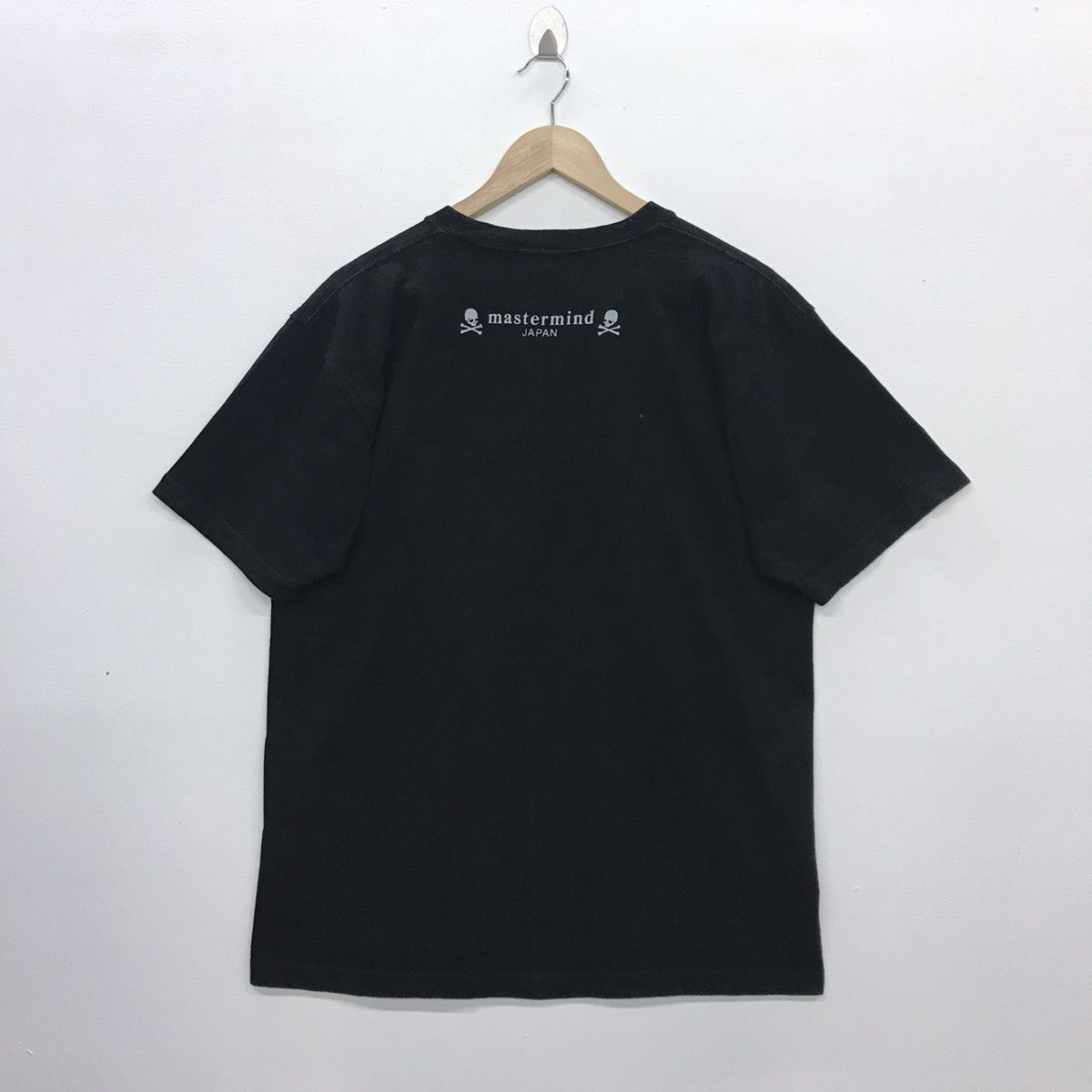 Japanese Brand × Mastermind Japan Rare!! Peace Mastermind Spell Out Skull tee Size US L / EU 52-54 / 3 - 8 Thumbnail