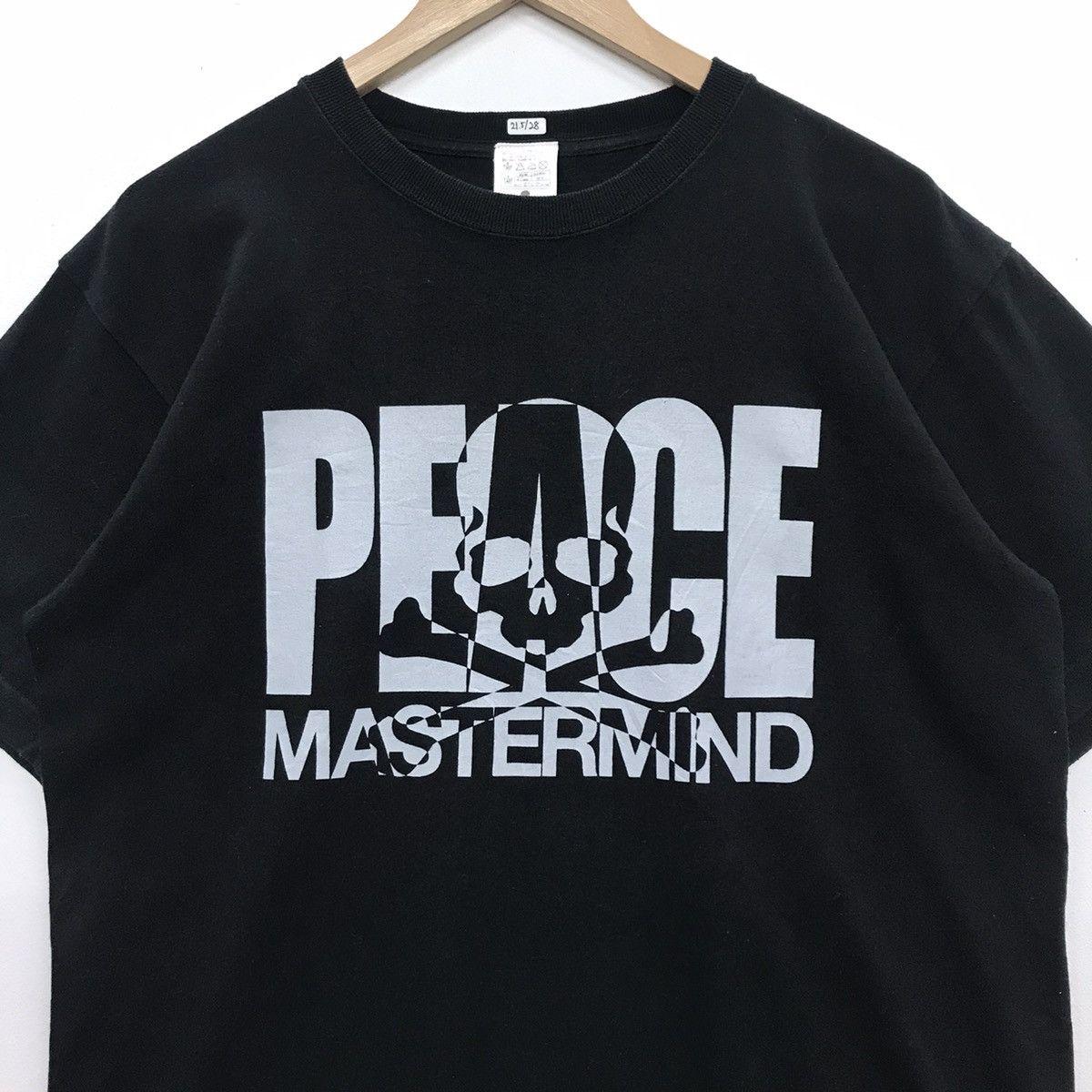Japanese Brand × Mastermind Japan Rare!! Peace Mastermind Spell Out Skull tee Size US L / EU 52-54 / 3 - 3 Thumbnail
