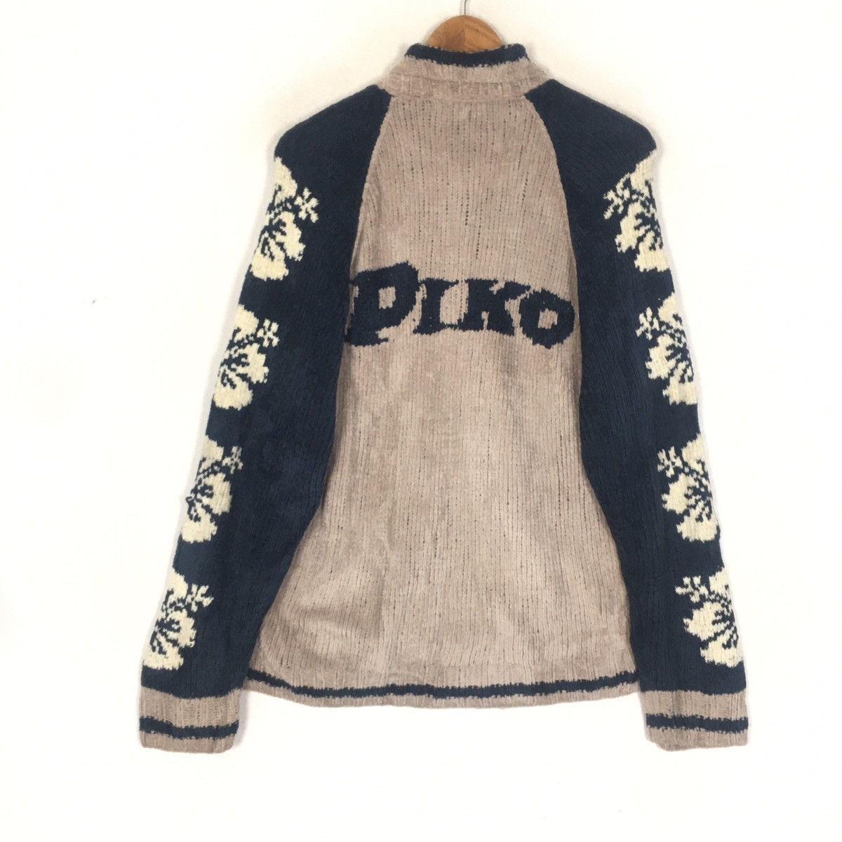 Other PIKO Hawaiian Long Board Wear Knitwear Size US M / EU 48-50 / 2 - 4 Thumbnail