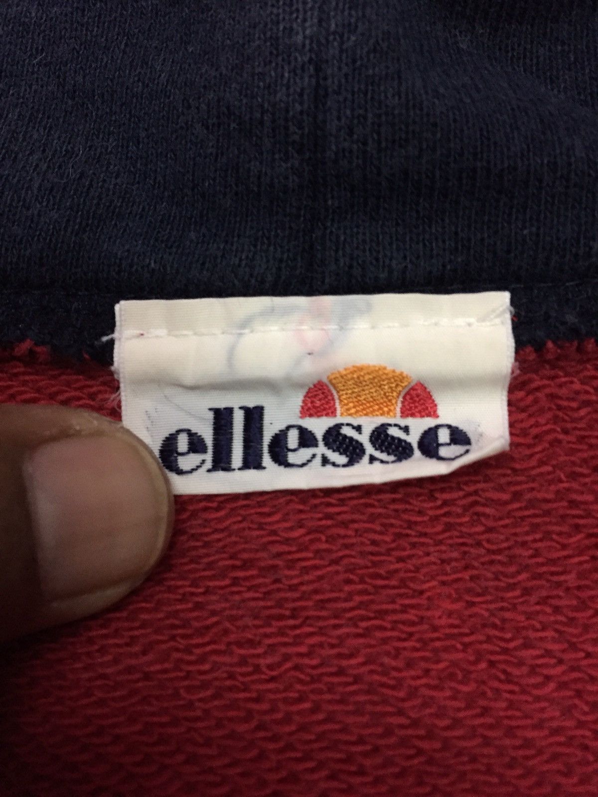 Ellesse Vintage Ellesse Bear Sweatshirts Size M Size US M / EU 48-50 / 2 - 3 Thumbnail