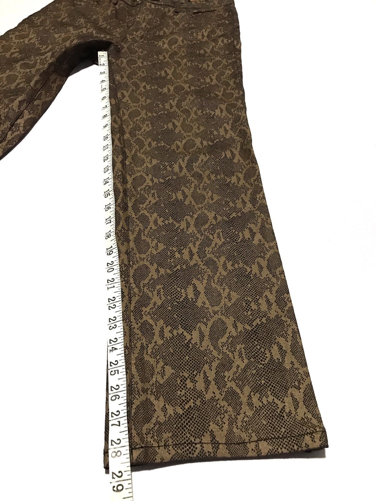 If Six Was Nine × Japanese Brand Bison Brand Printed Snake Skin jeans Size US 30 / EU 46 - 12 Thumbnail