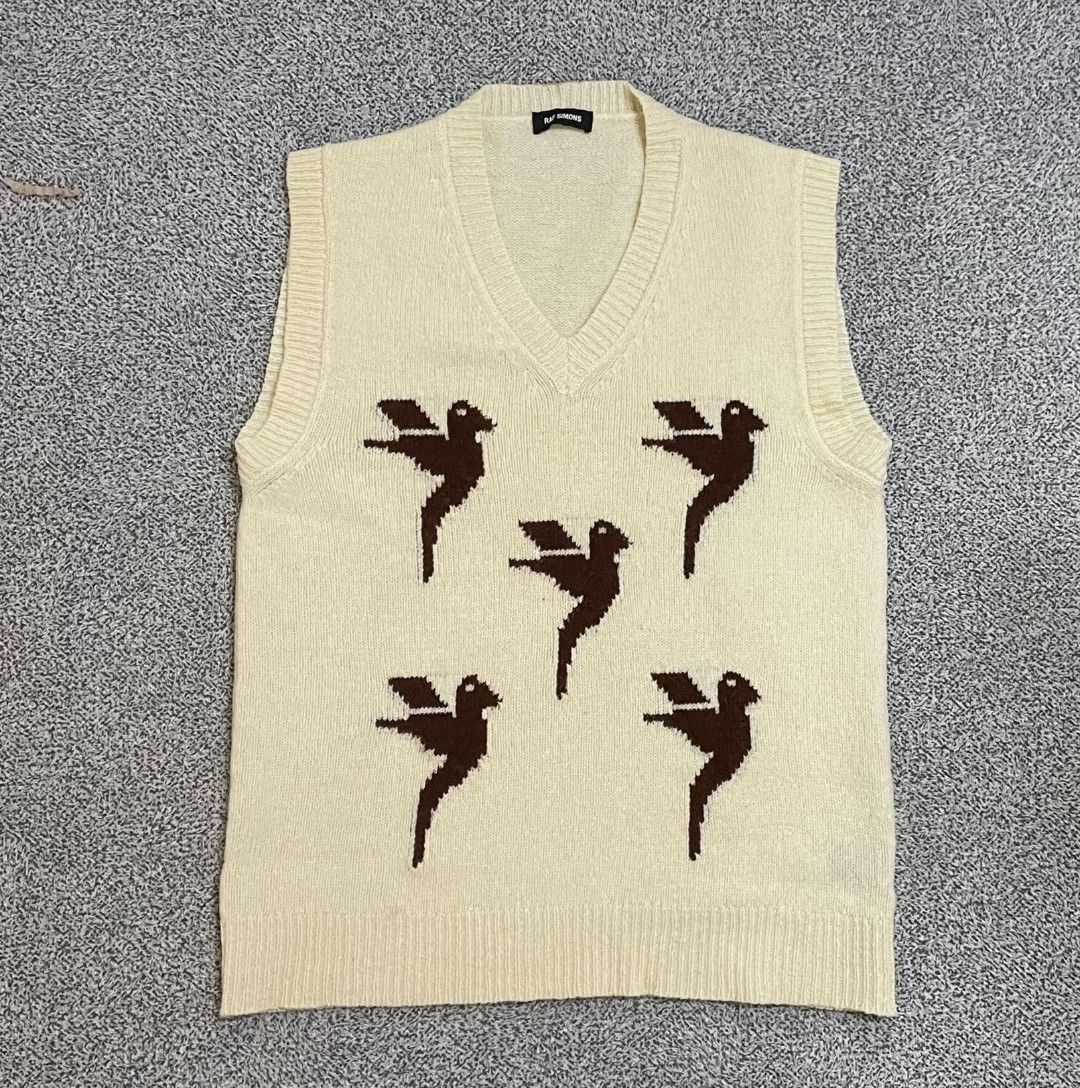 Pre-owned Raf Simons Sleeveless Dove Sweater In Beige
