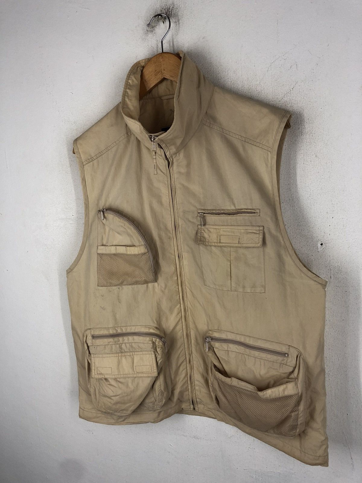 Japanese Brand Comfort life trackking & walking tactical multi pocket vest Size US L / EU 52-54 / 3 - 4 Thumbnail