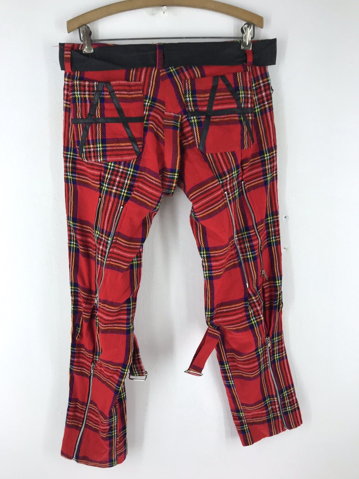Seditionaries 🔊🔥FINAL DROP🔥RIOT JIMSINN BONDAGE PARACHUTE CECK TARTAN Size US 31 - 11 Thumbnail