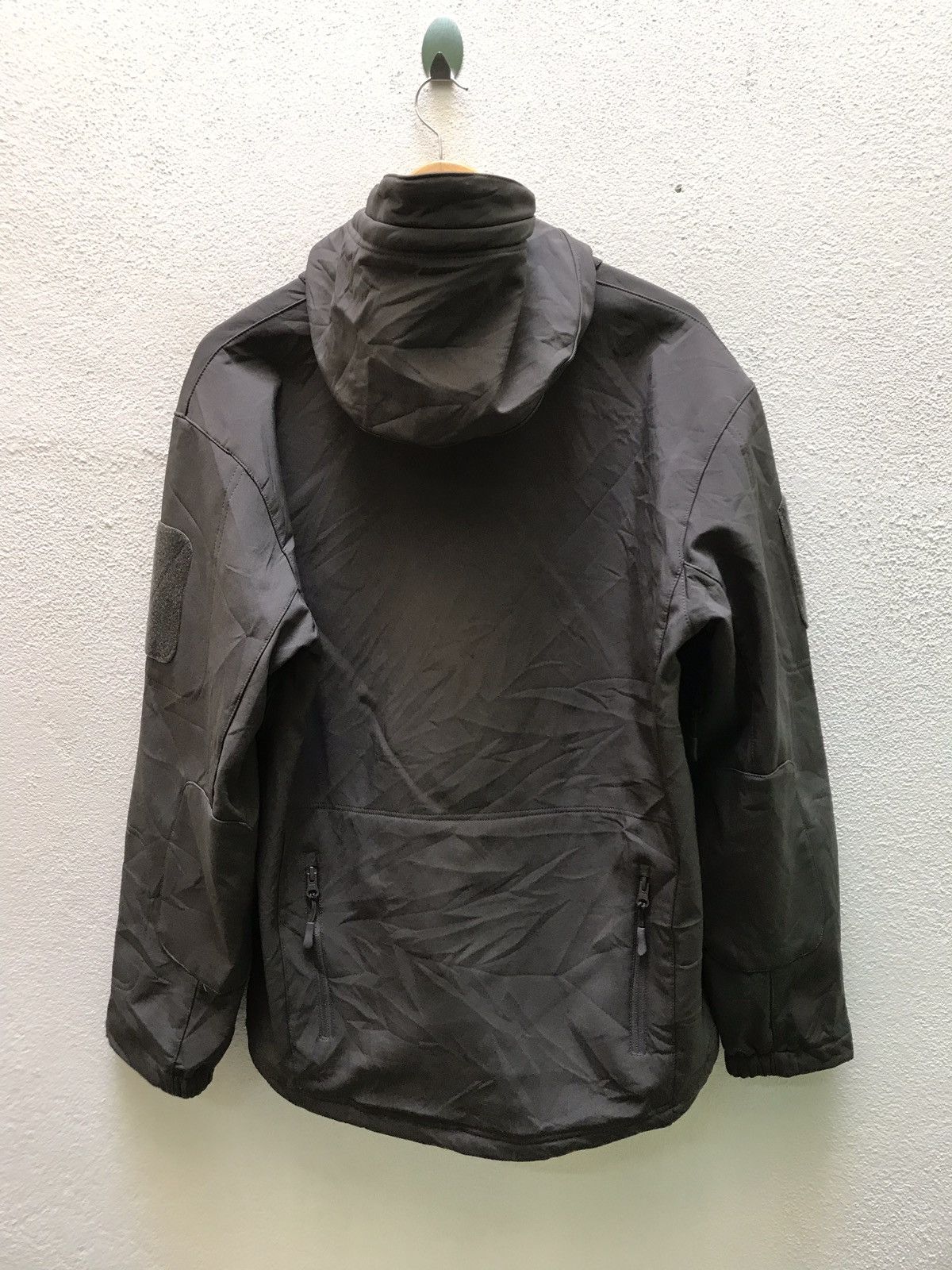 Japanese Brand Outdoor tactical series tactical utility pocket zipper Size US L / EU 52-54 / 3 - 6 Thumbnail