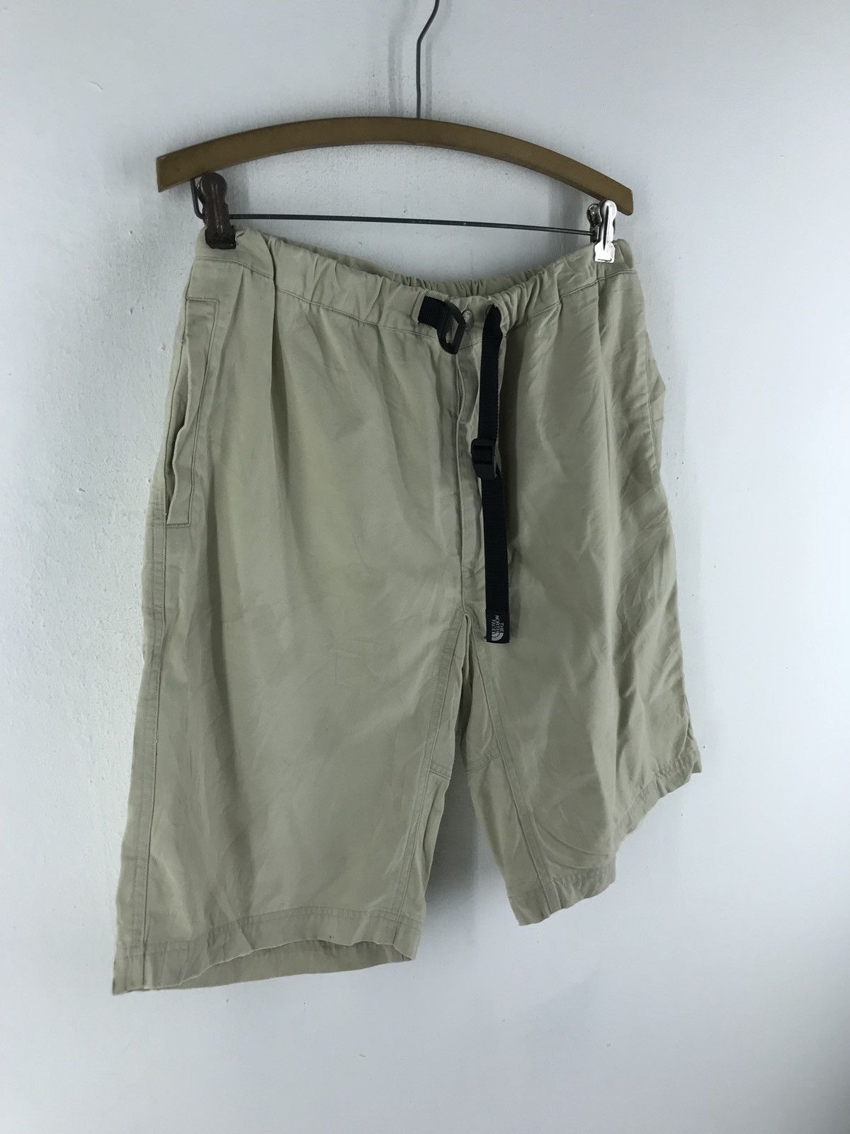 The North Face The North Face Khakis Short Pants Size US 30 / EU 46 - 2 Thumbnail