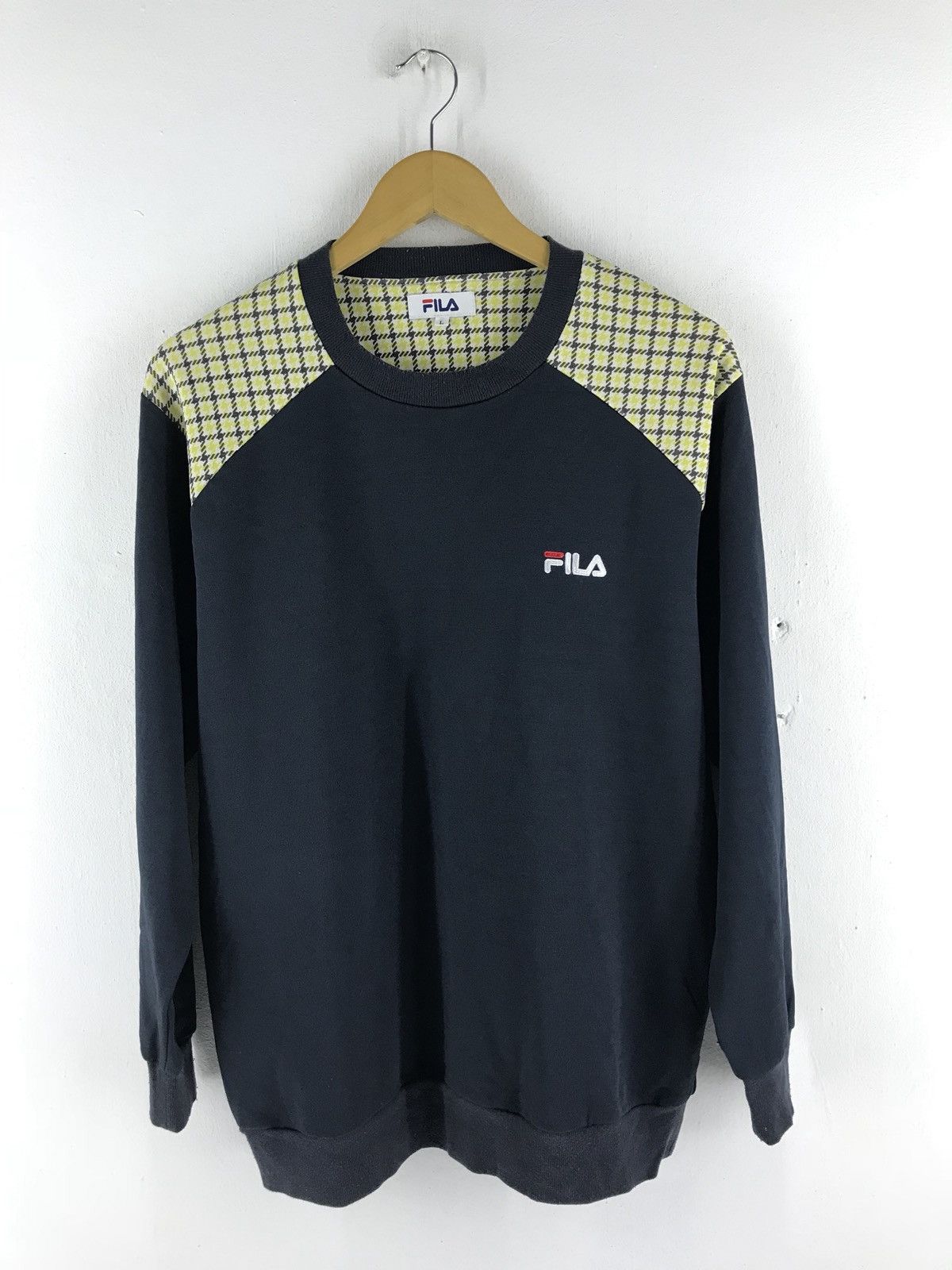 Fila Fila Classic Logo Size US L / EU 52-54 / 3 - 1 Thumbnail