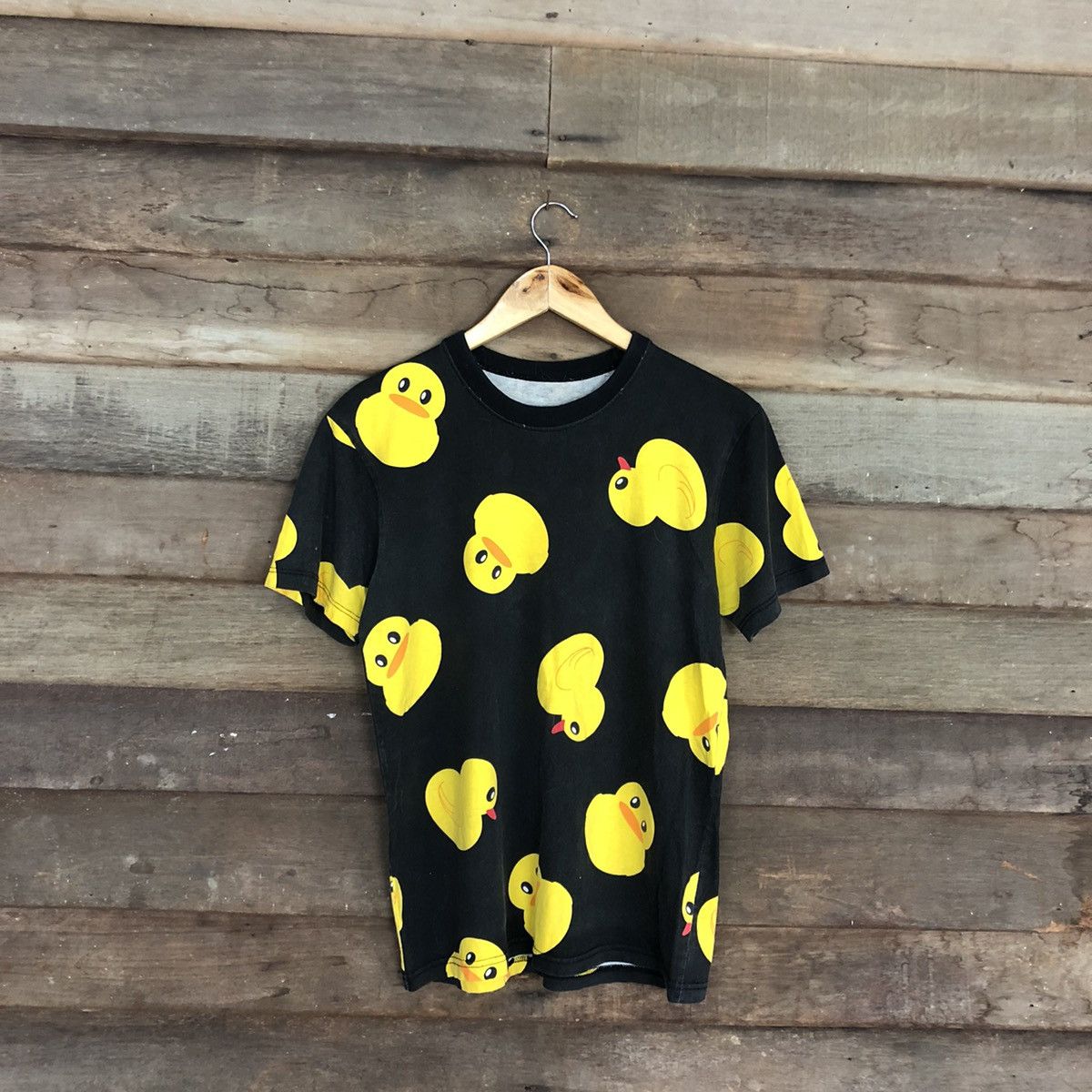 Japanese Brand Duck full print Black Short Sleeve Tshirt #c1166 Size US M / EU 48-50 / 2 - 3 Thumbnail