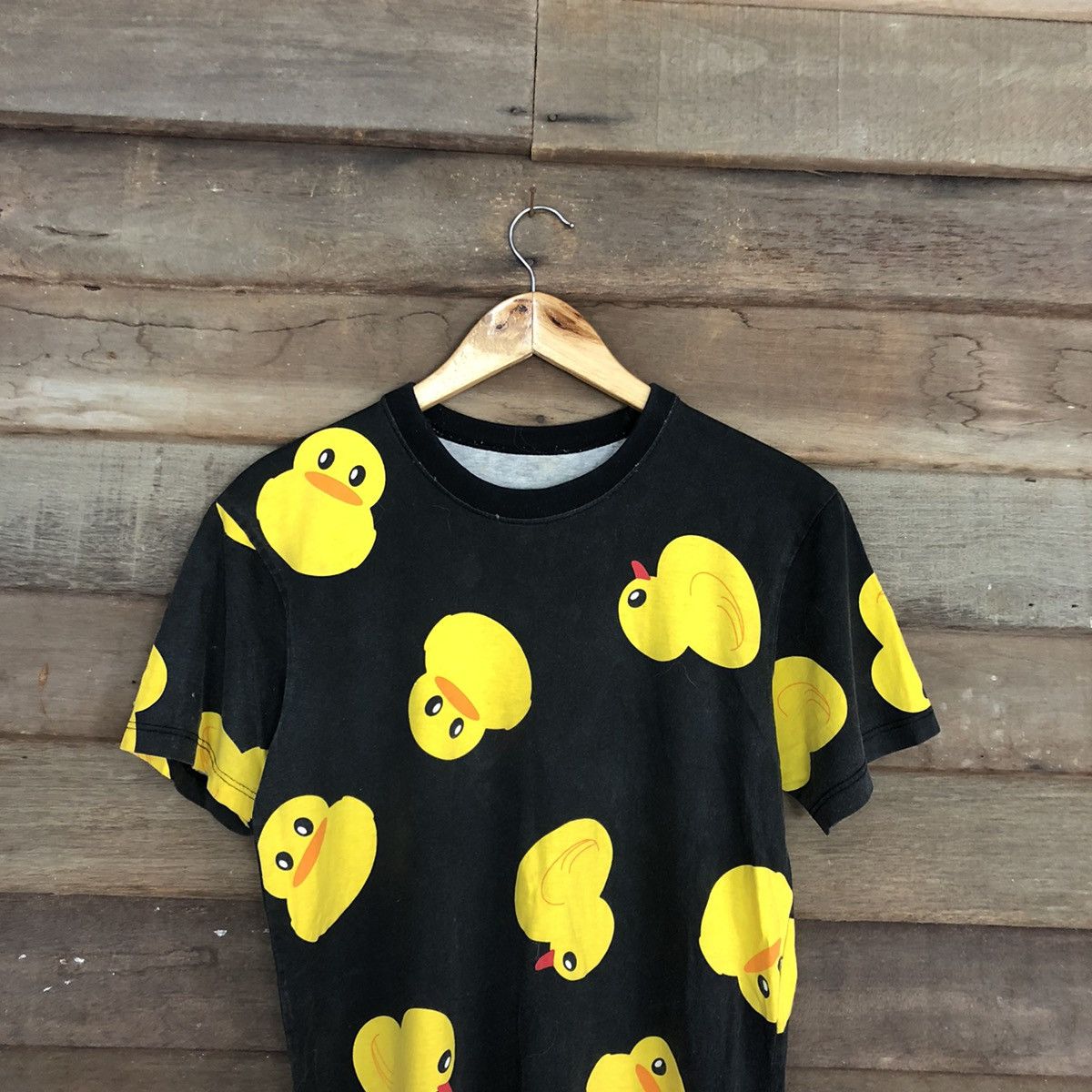 Japanese Brand Duck full print Black Short Sleeve Tshirt #c1166 Size US M / EU 48-50 / 2 - 2 Thumbnail