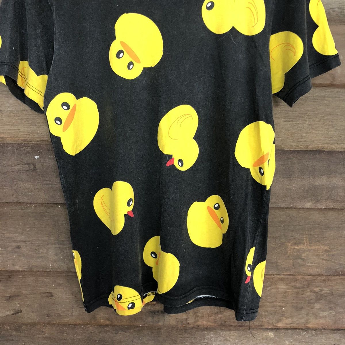 Japanese Brand Duck full print Black Short Sleeve Tshirt #c1166 Size US M / EU 48-50 / 2 - 6 Thumbnail