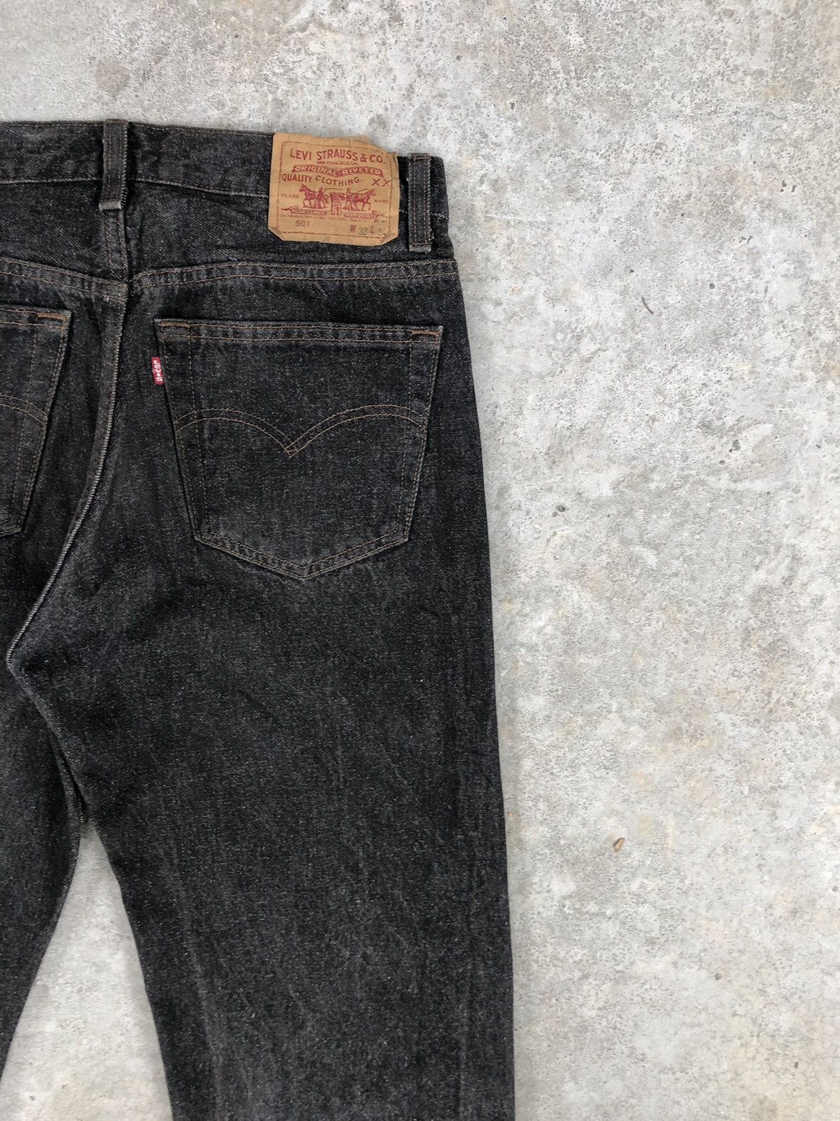 Levi's Vintage 90s Levi’s Jeans Distressed jeans Size US 31 - 10 Thumbnail